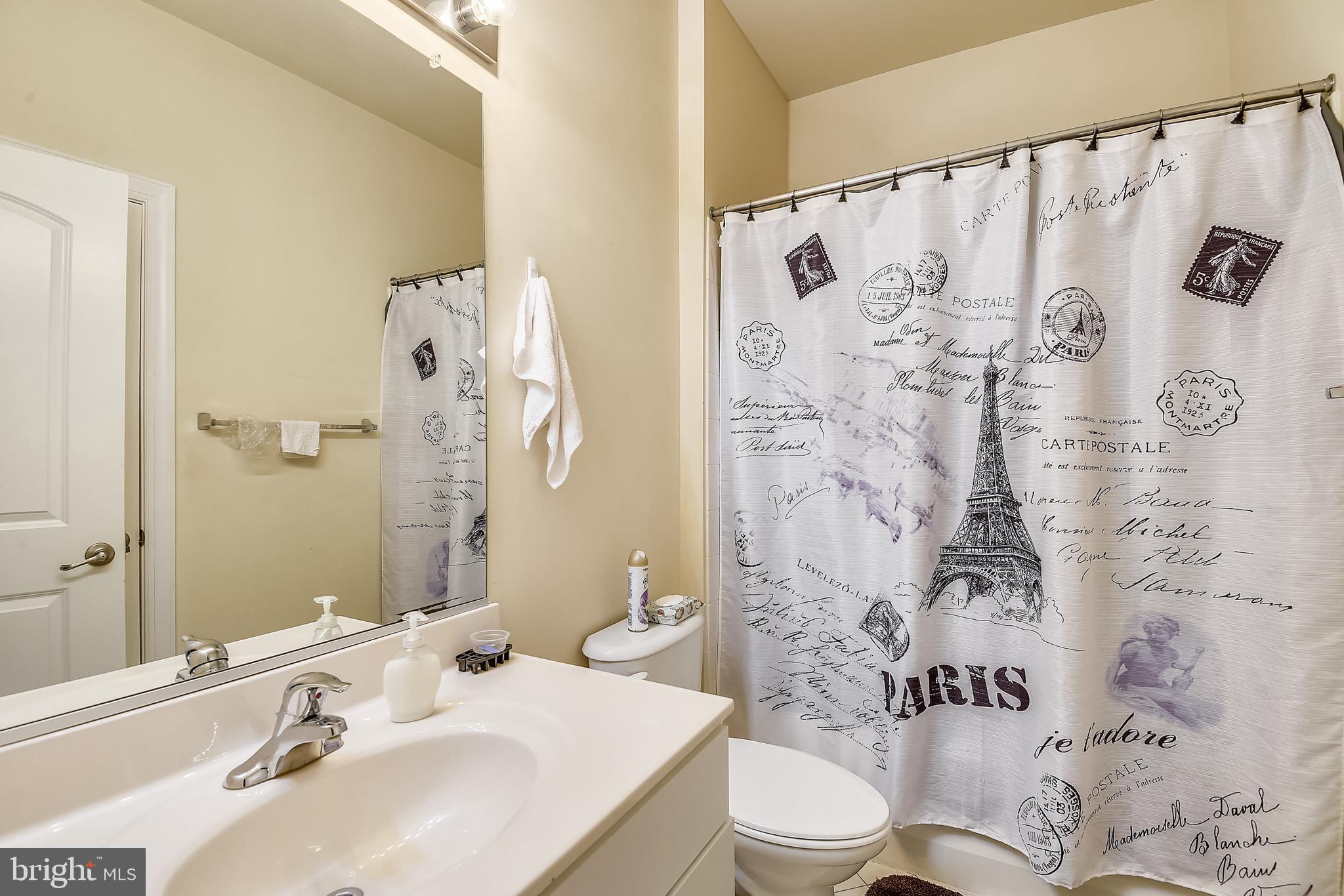 KINCAID FOREST - Residential