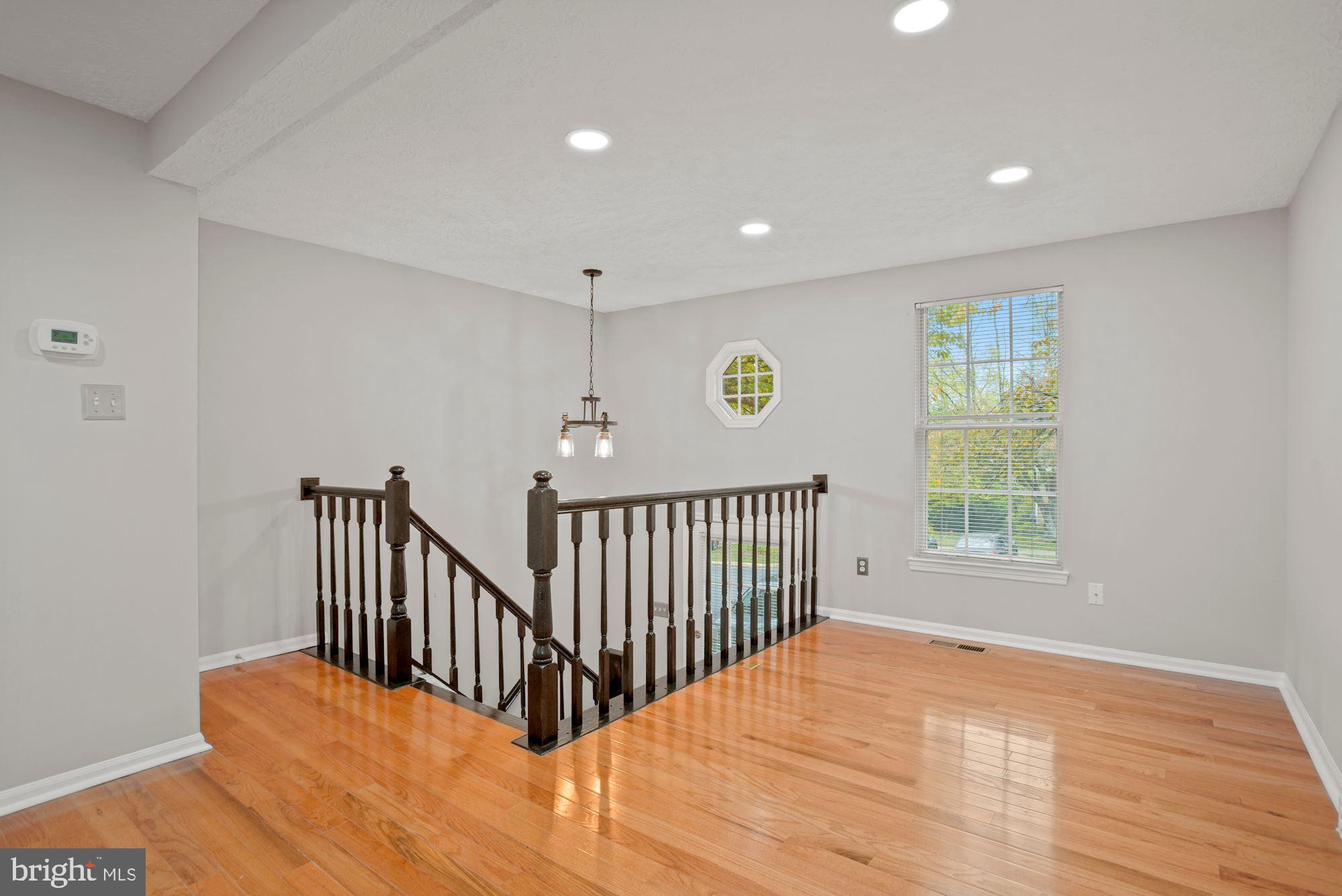 WOODCREST CLUSTER - Residential Lease