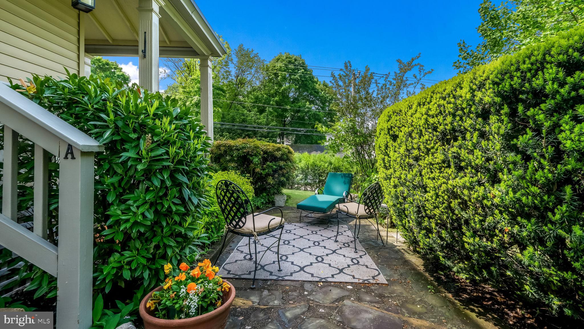 ALLISON COURT - Residential