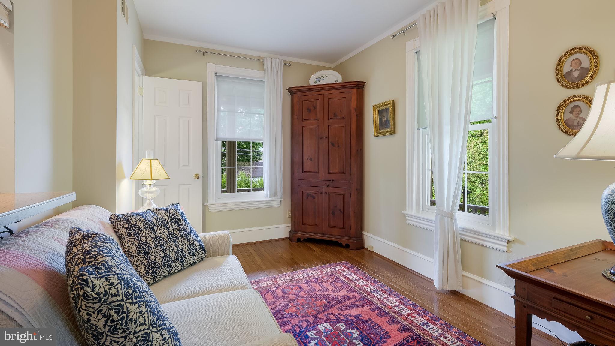 ALLISON COURT - Residential