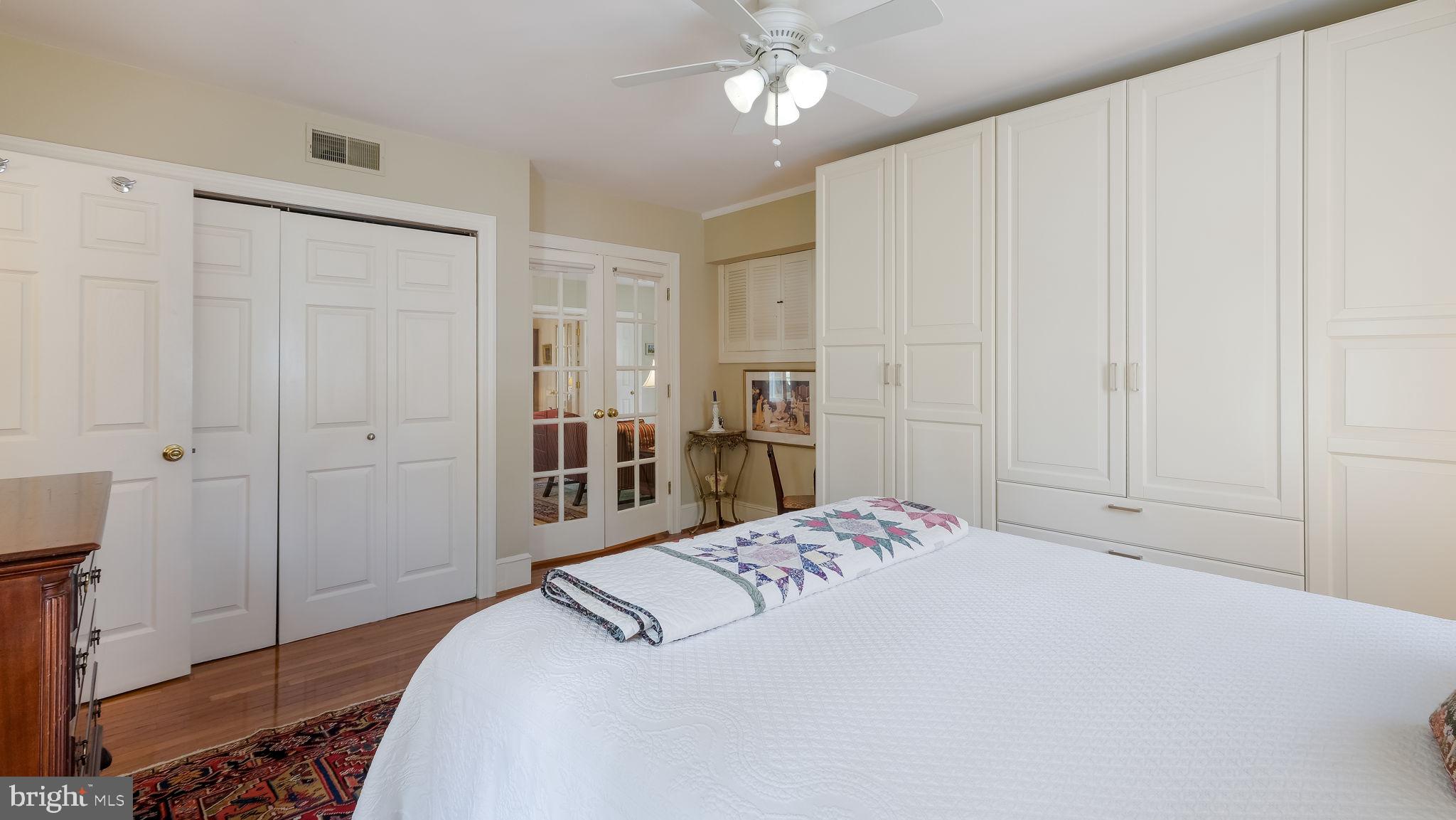 ALLISON COURT - Residential