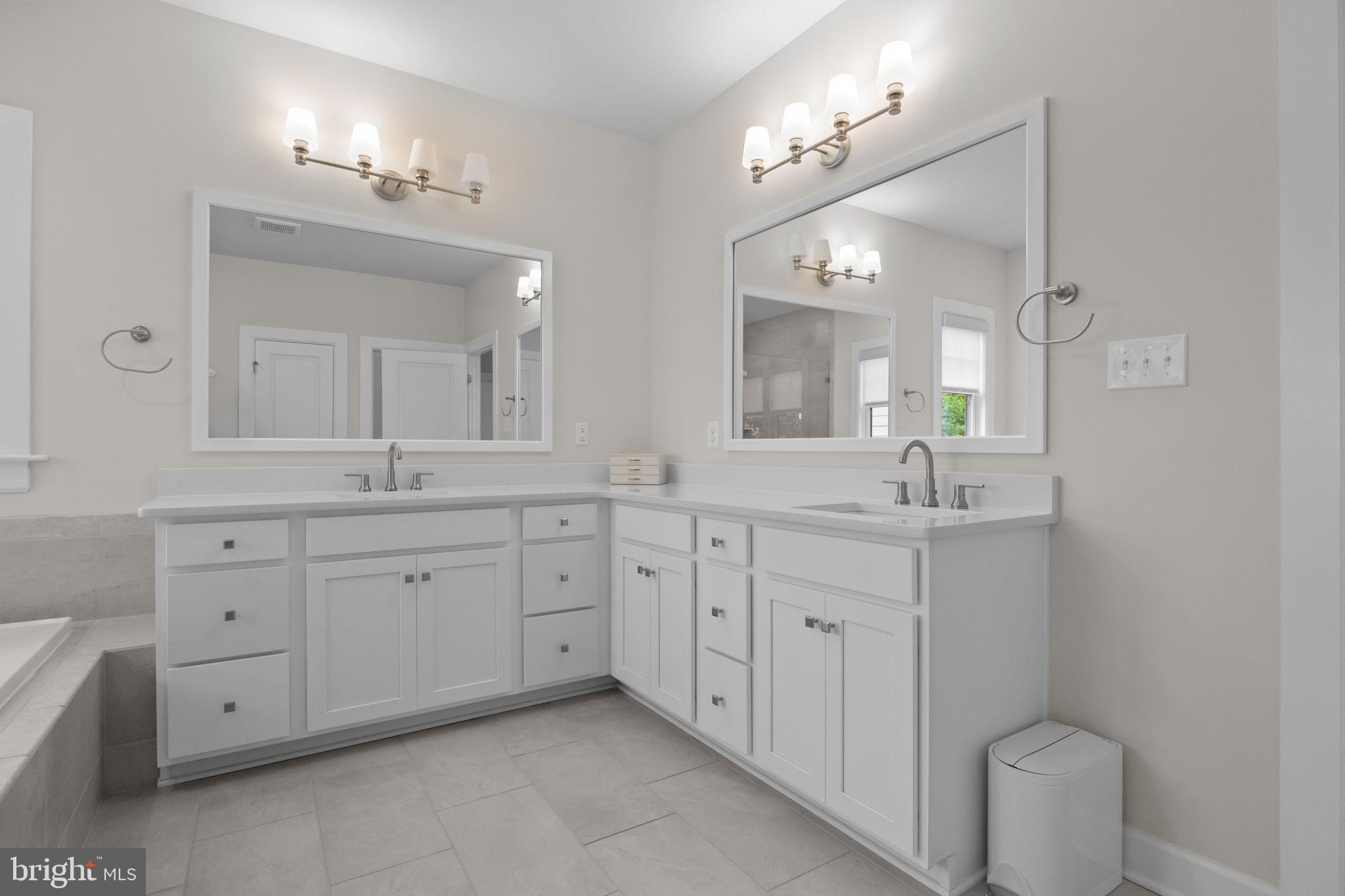 MAYFIELD - Residential