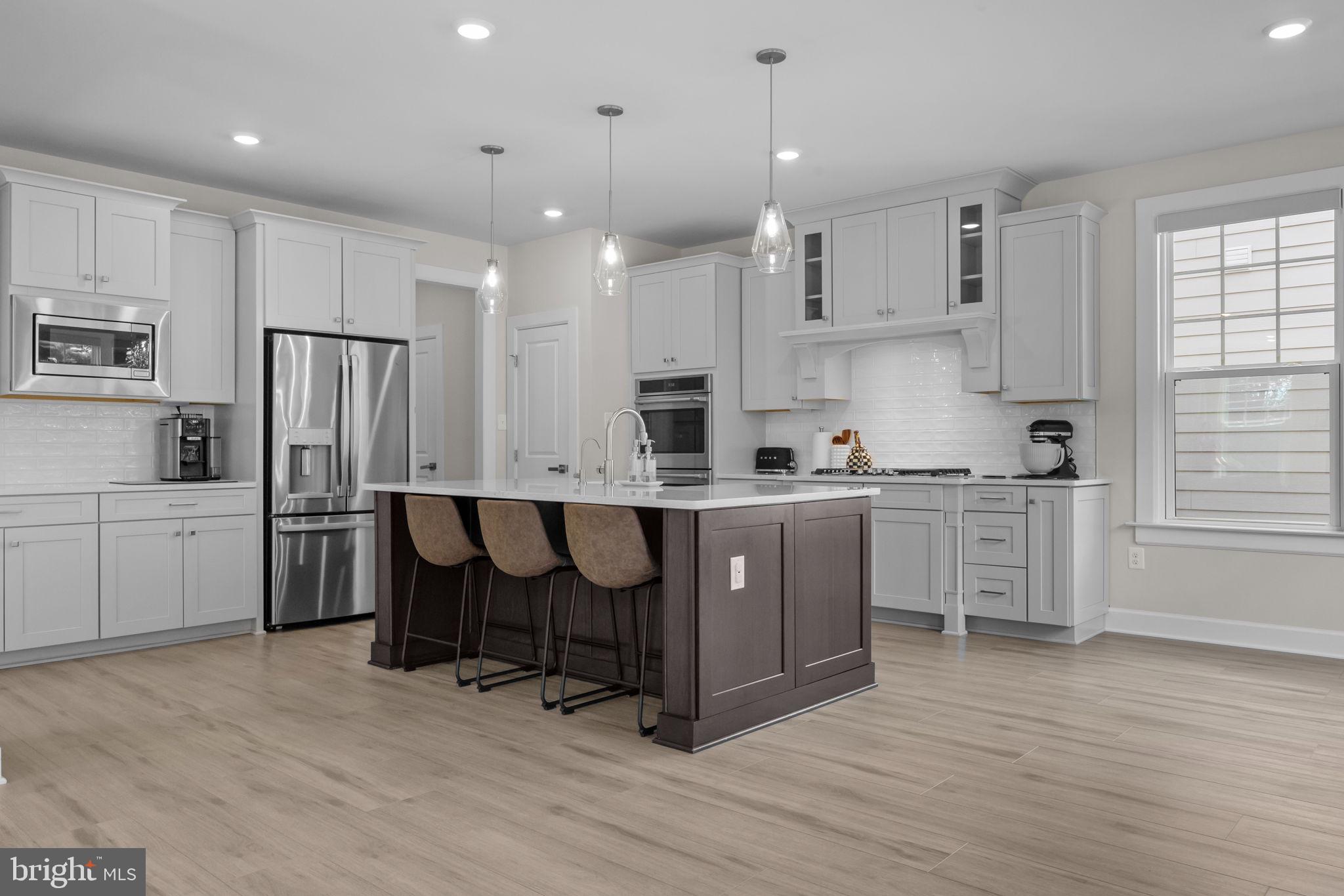 MAYFIELD - Residential