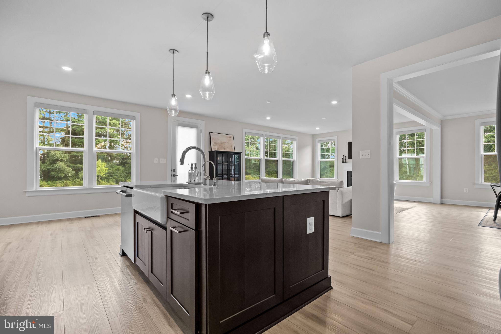 MAYFIELD - Residential