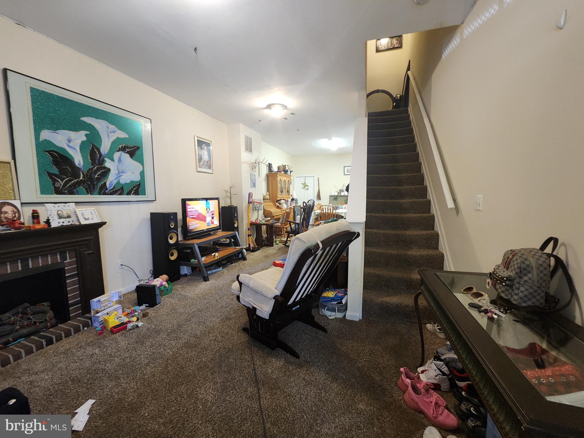 321 E 21ST STREET