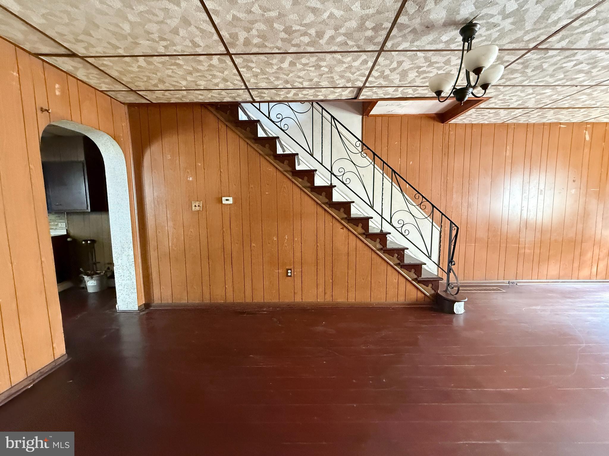 LOWER MOYAMENSING - Residential