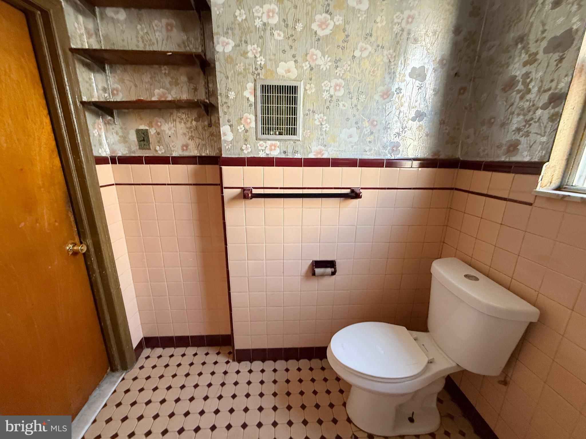 LOWER MOYAMENSING - Residential