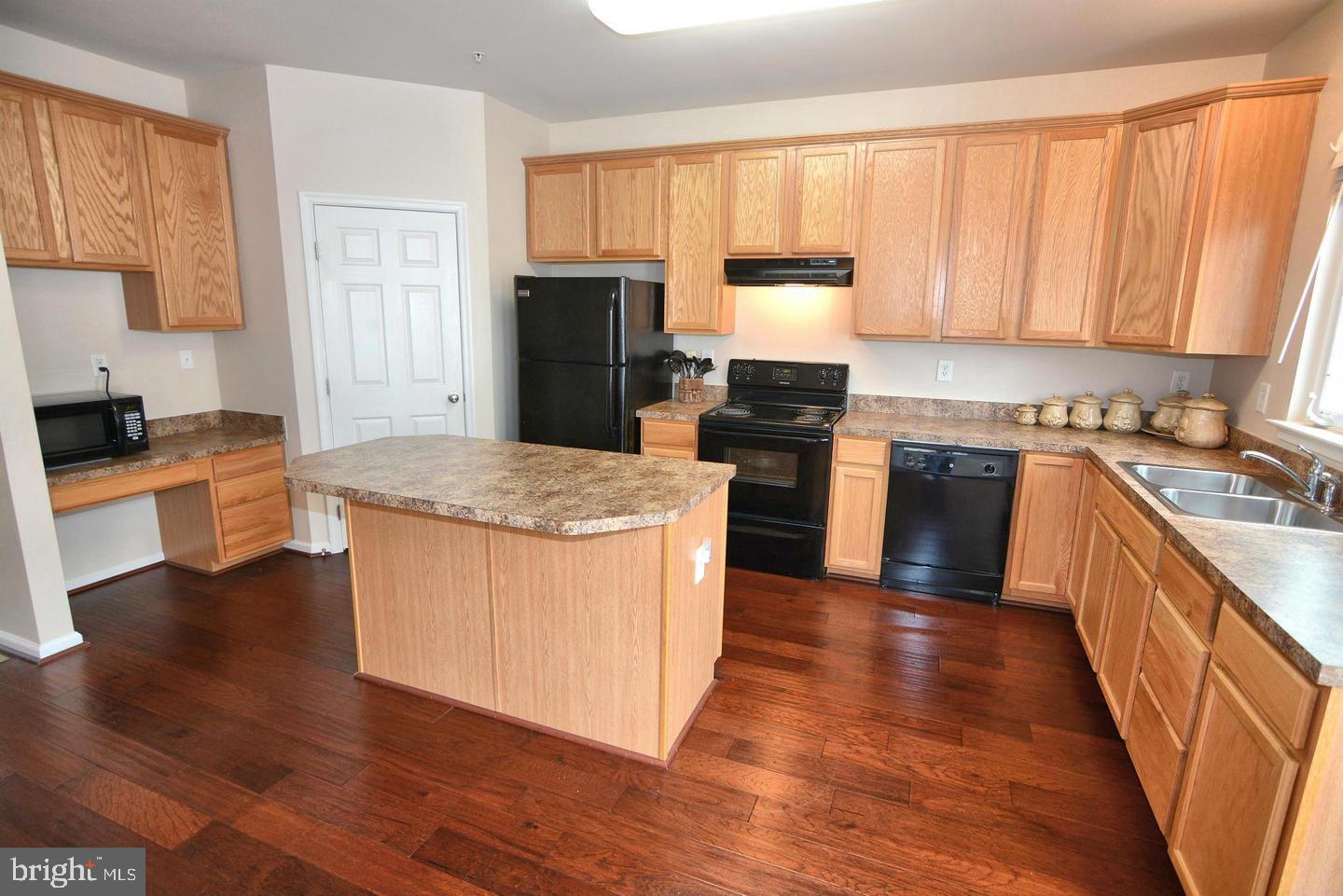 BUCKINGHAM - Residential