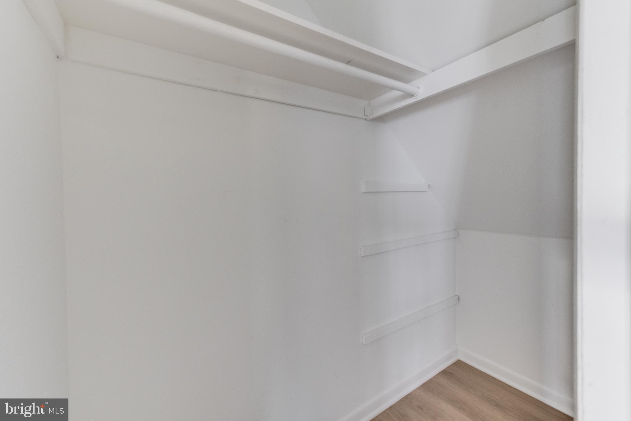 PINEWOOD LAWNS - Residential