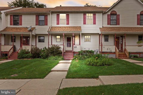 Townhouse For Sale - 12 Gloria Court<br/> EASTAMPTON, NJ 08060