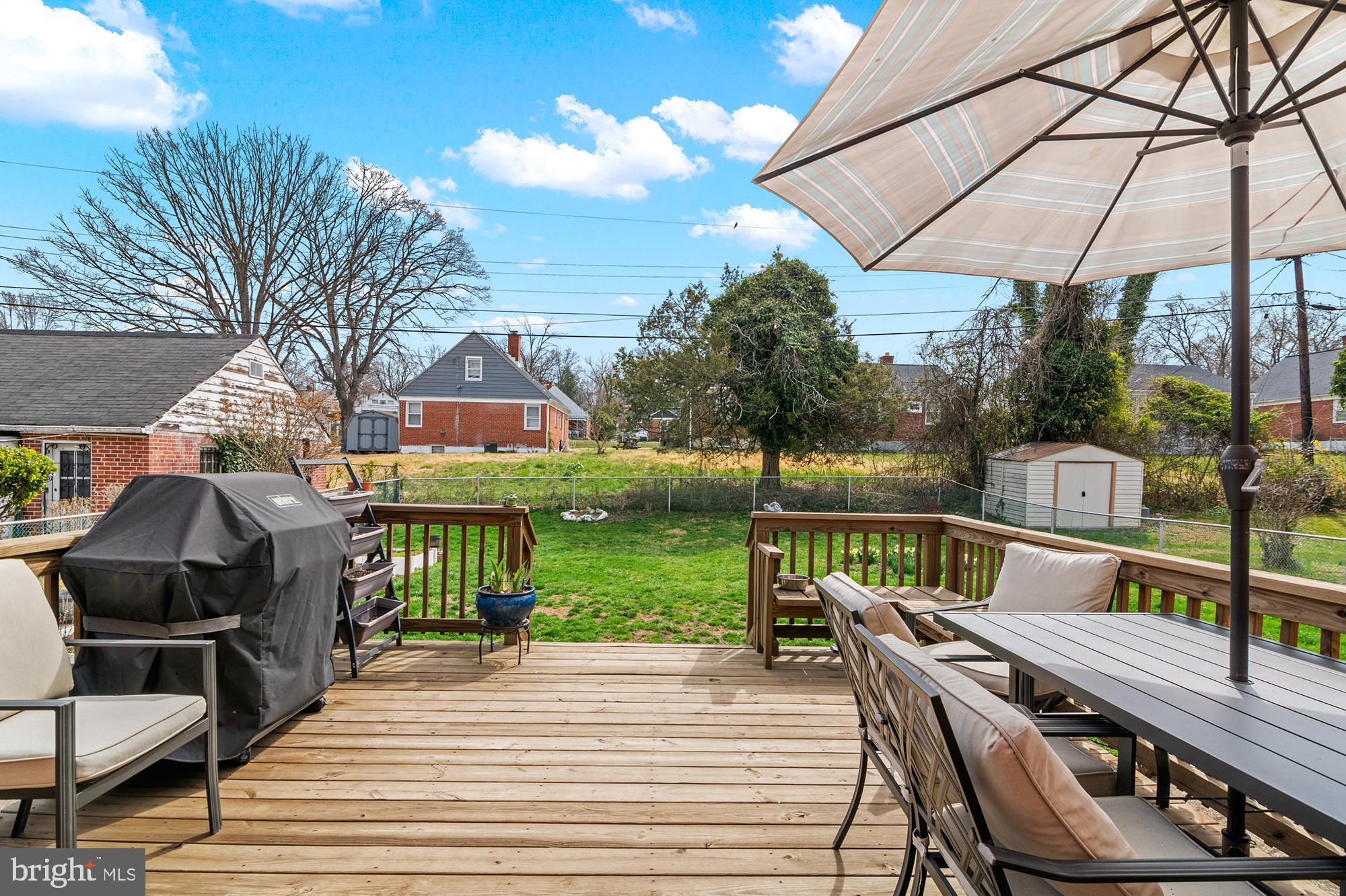 LAURAVILLE HISTORIC DISTRICT - Residential