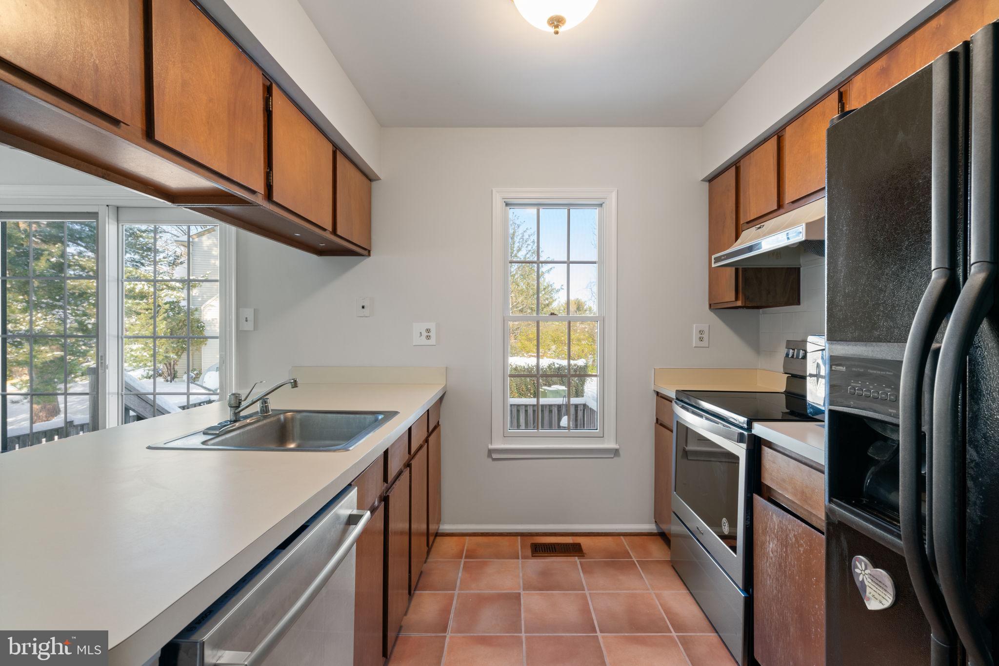 COUNTRYSIDE - Residential