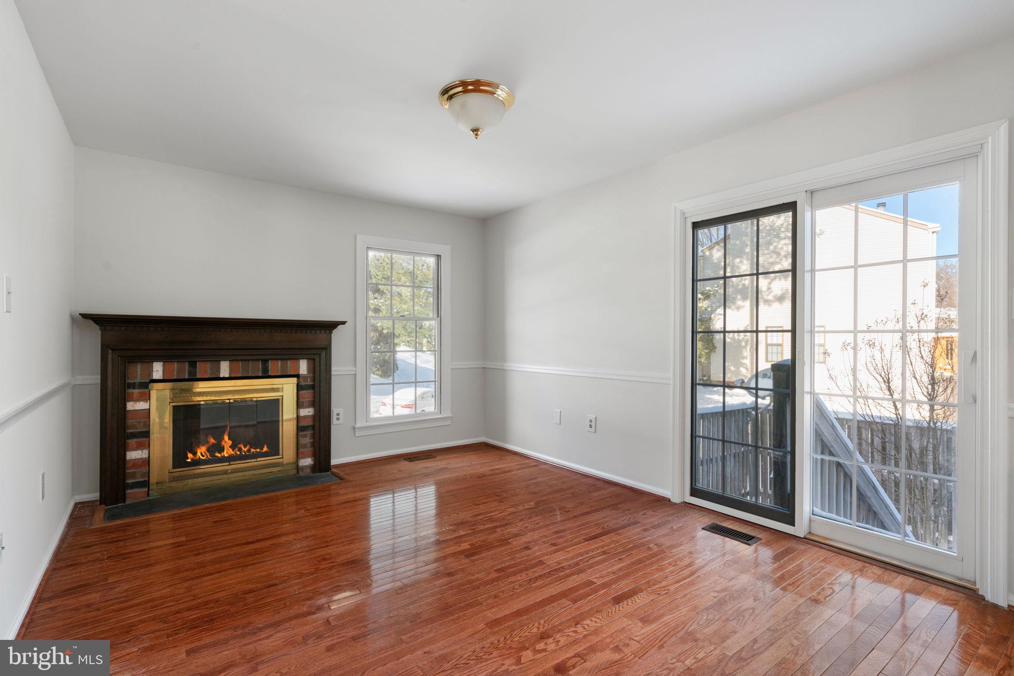 COUNTRYSIDE - Residential