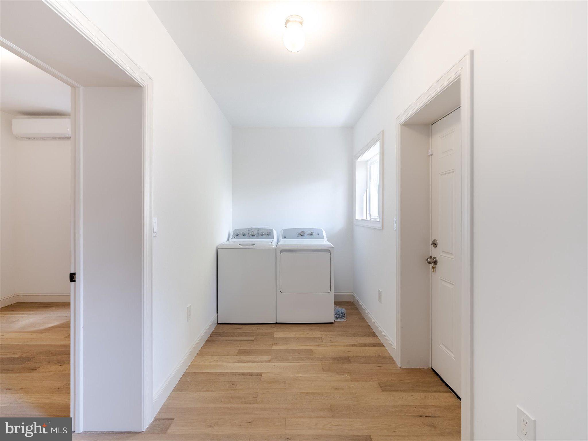 GARDEN COURT - Residential