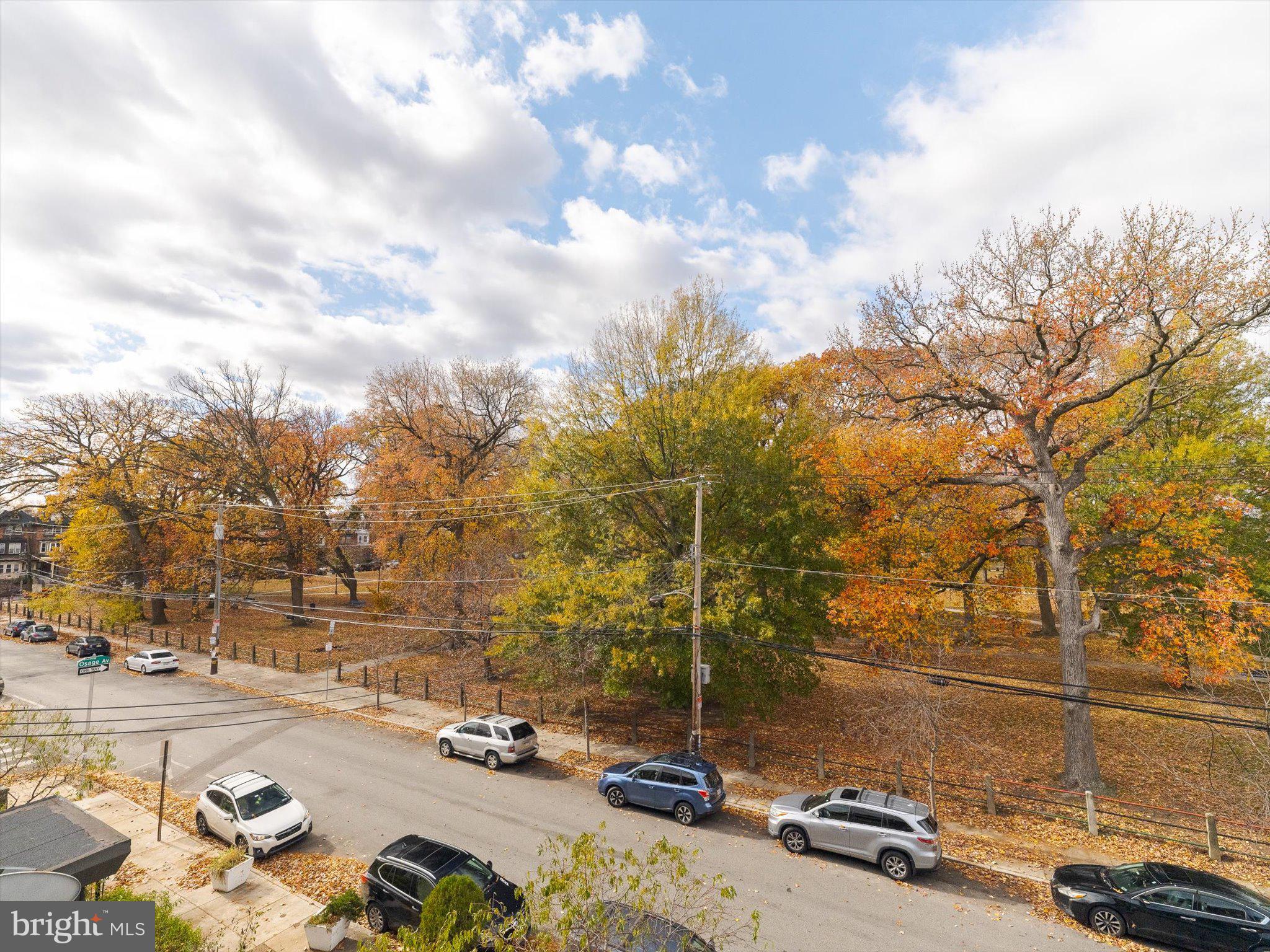 GARDEN COURT - Residential