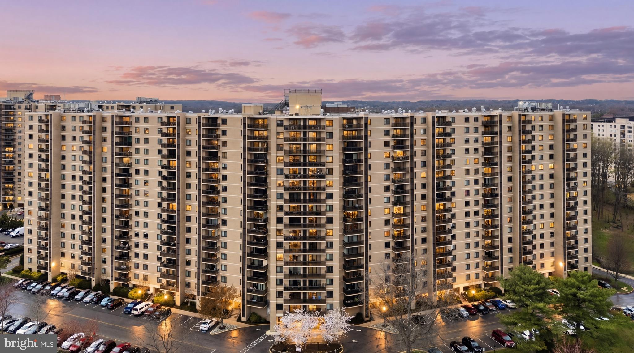 307 YOAKUM PARKWAY 706