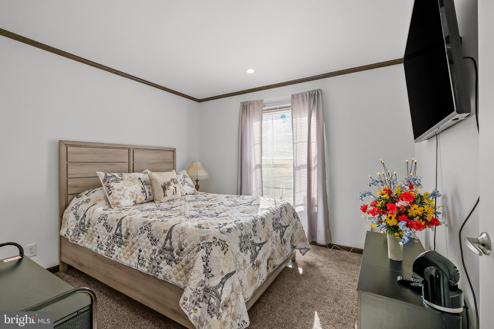 SLEEPY KNOLLS - Residential