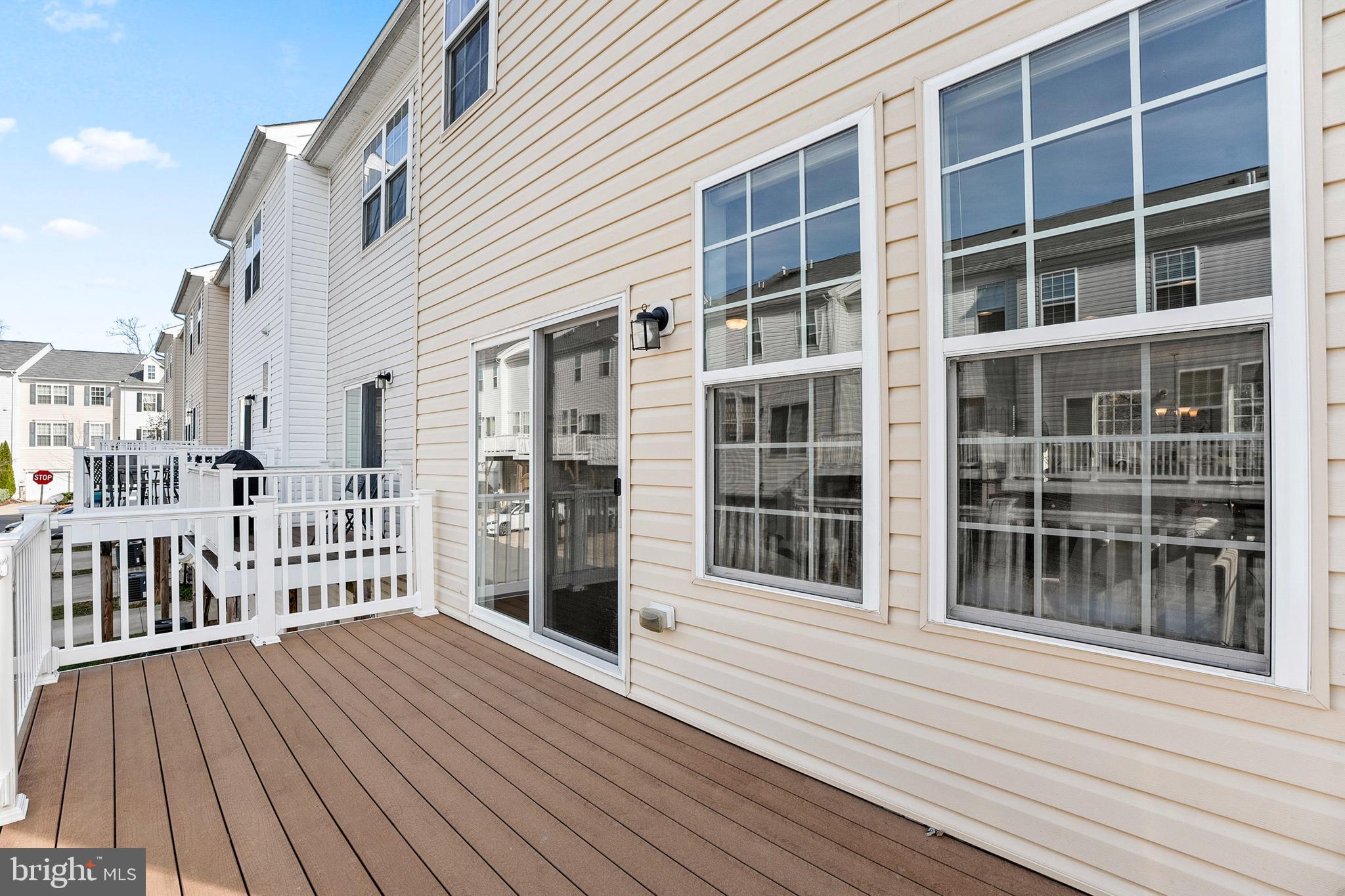 SENECA HILL - Residential