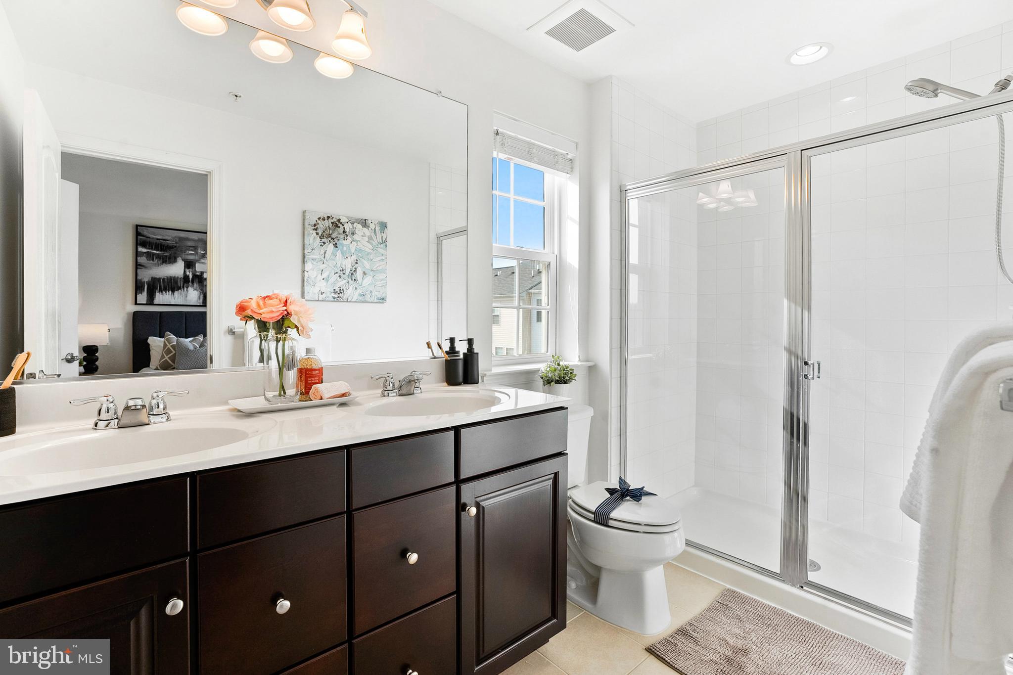 SENECA HILL - Residential