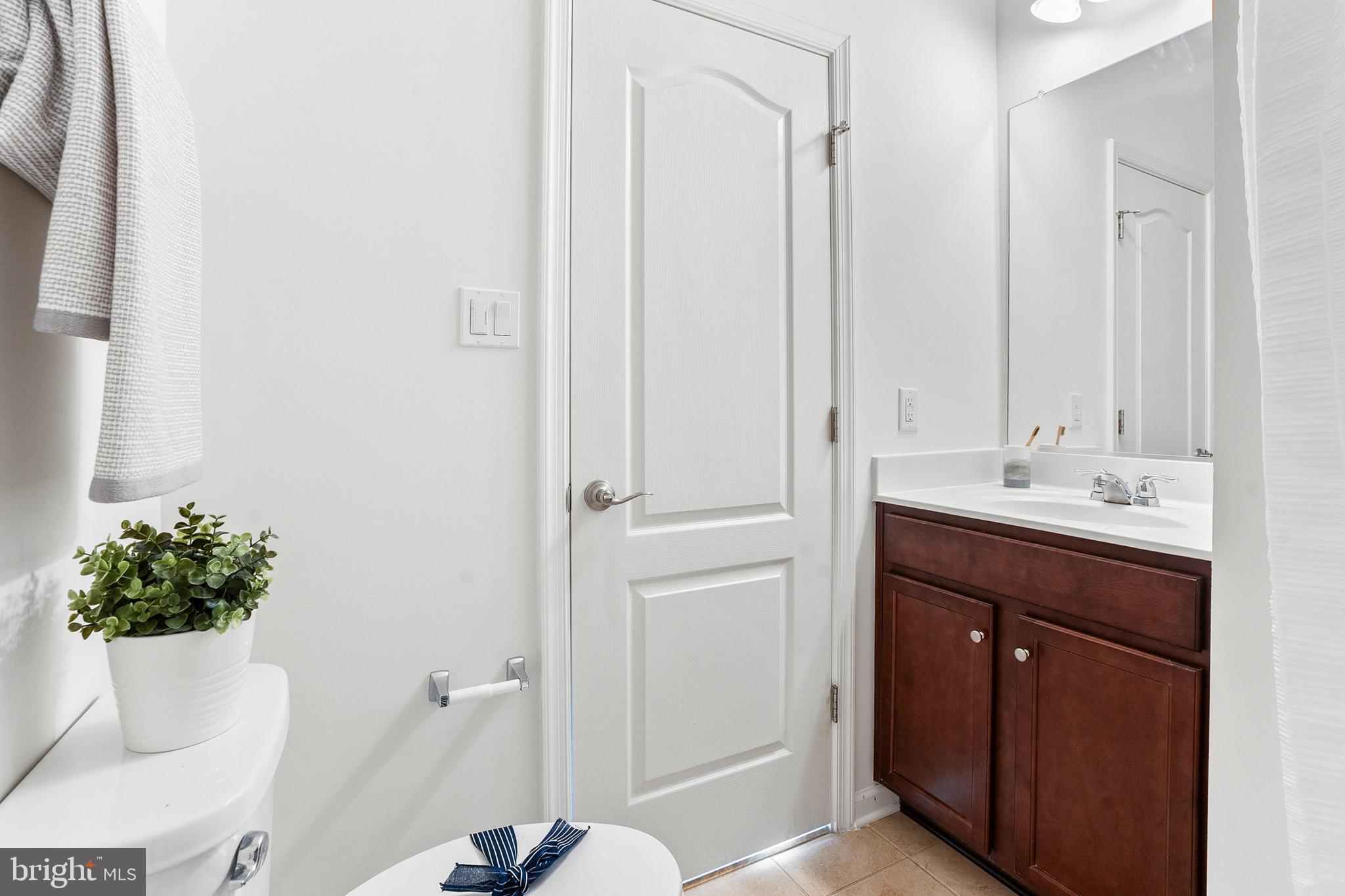 SENECA HILL - Residential