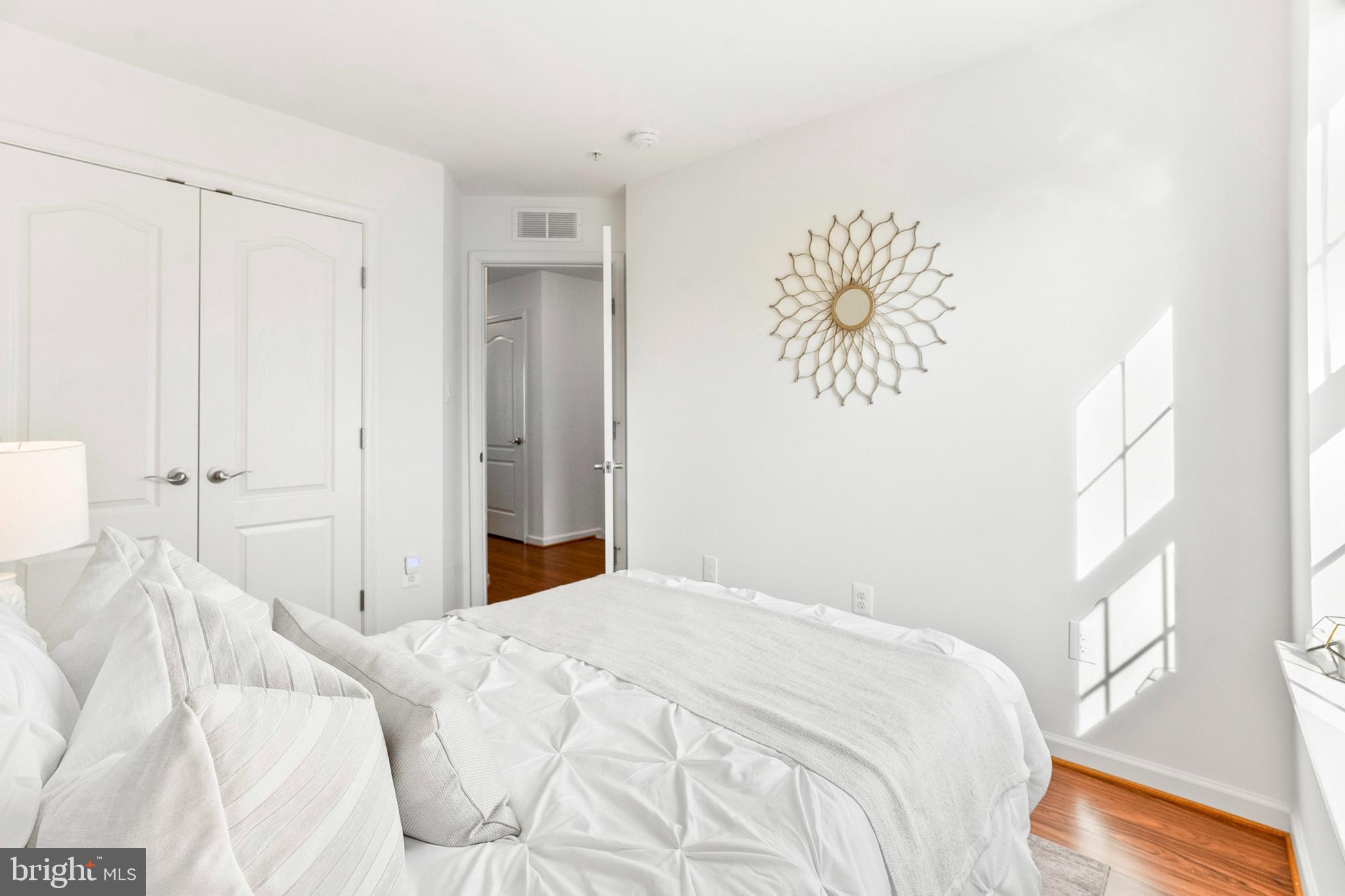 SENECA HILL - Residential