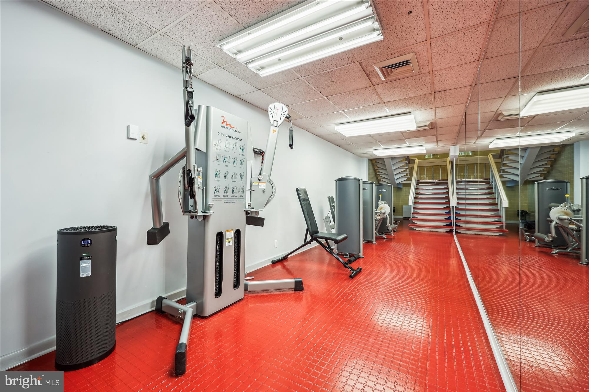 THE ELIZABETH - Residential