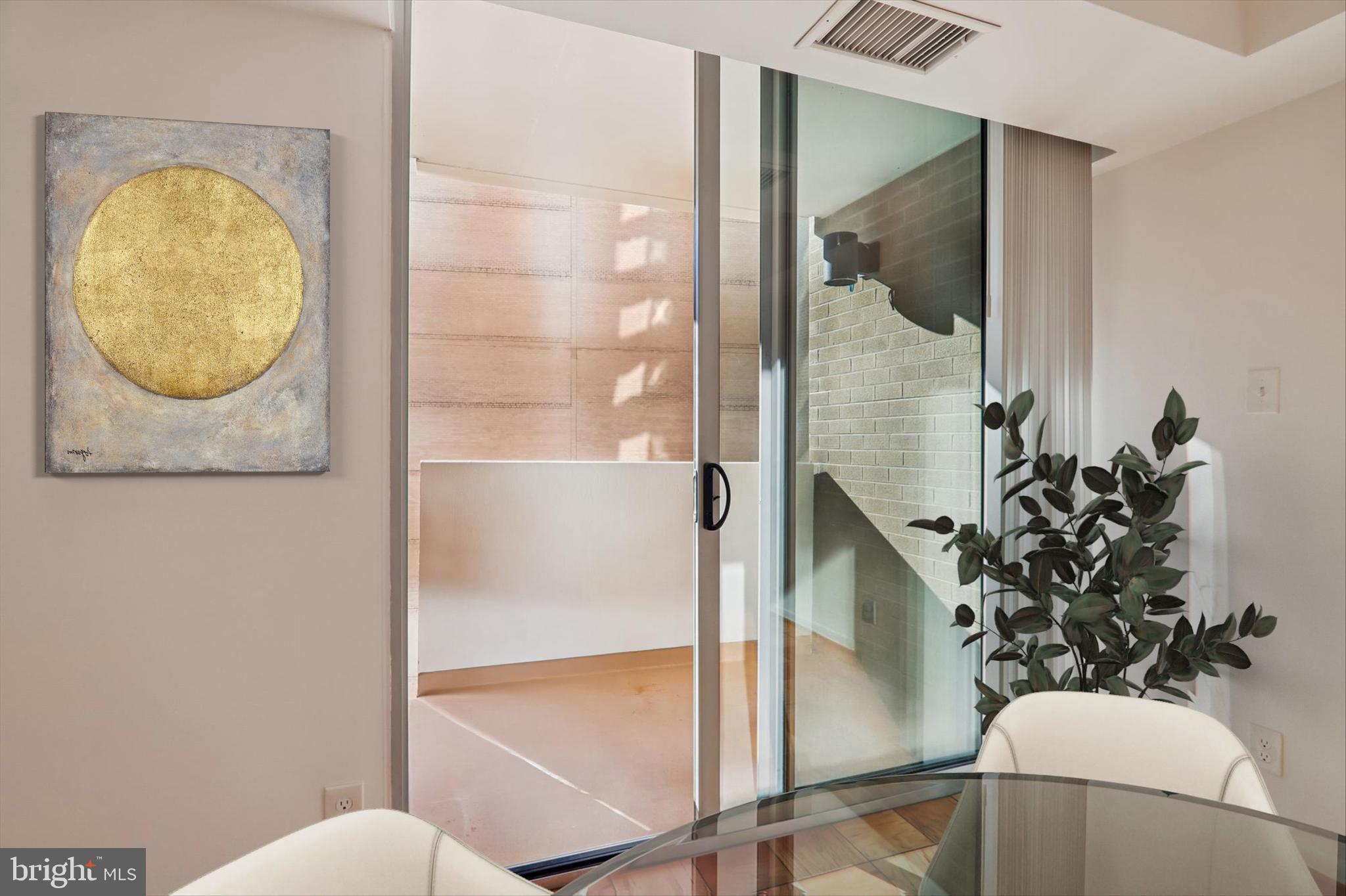 THE ELIZABETH - Residential