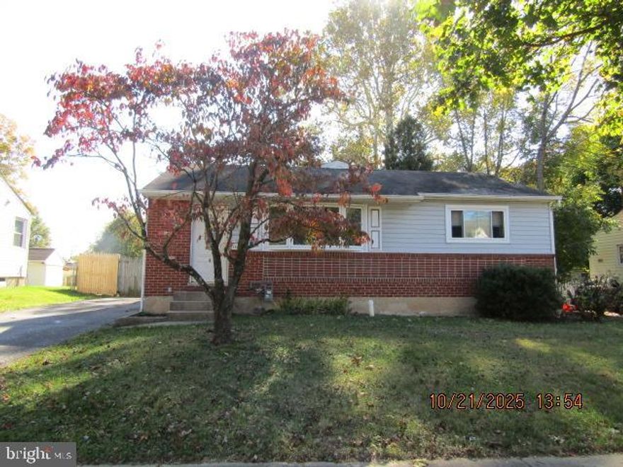 BANK OWNED NOT A SHORT SALE    TOTAL RENOVATION REQUIRED  CANNOT BE OCCUPIED
NO ACCESS BEING SOLD AS IS WITH NO ACCESS