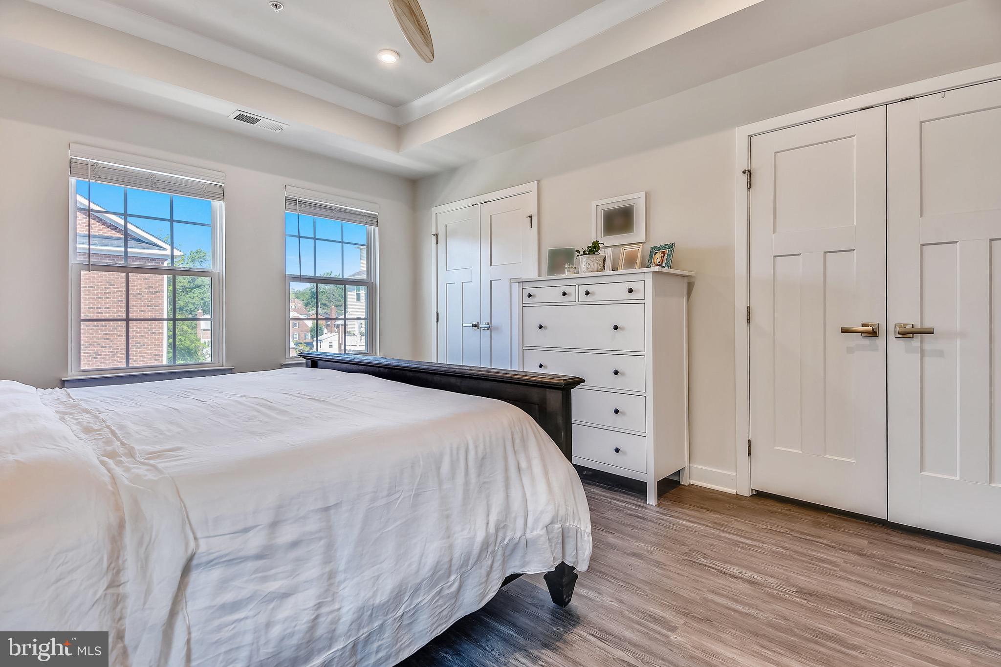 HYATTSVILLE - Residential