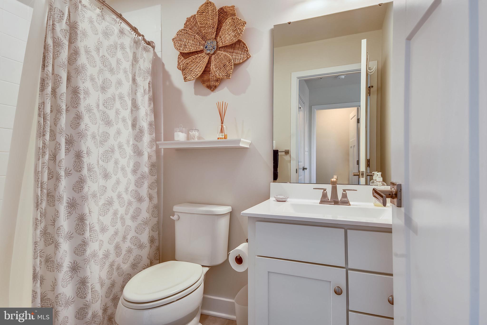 HYATTSVILLE - Residential