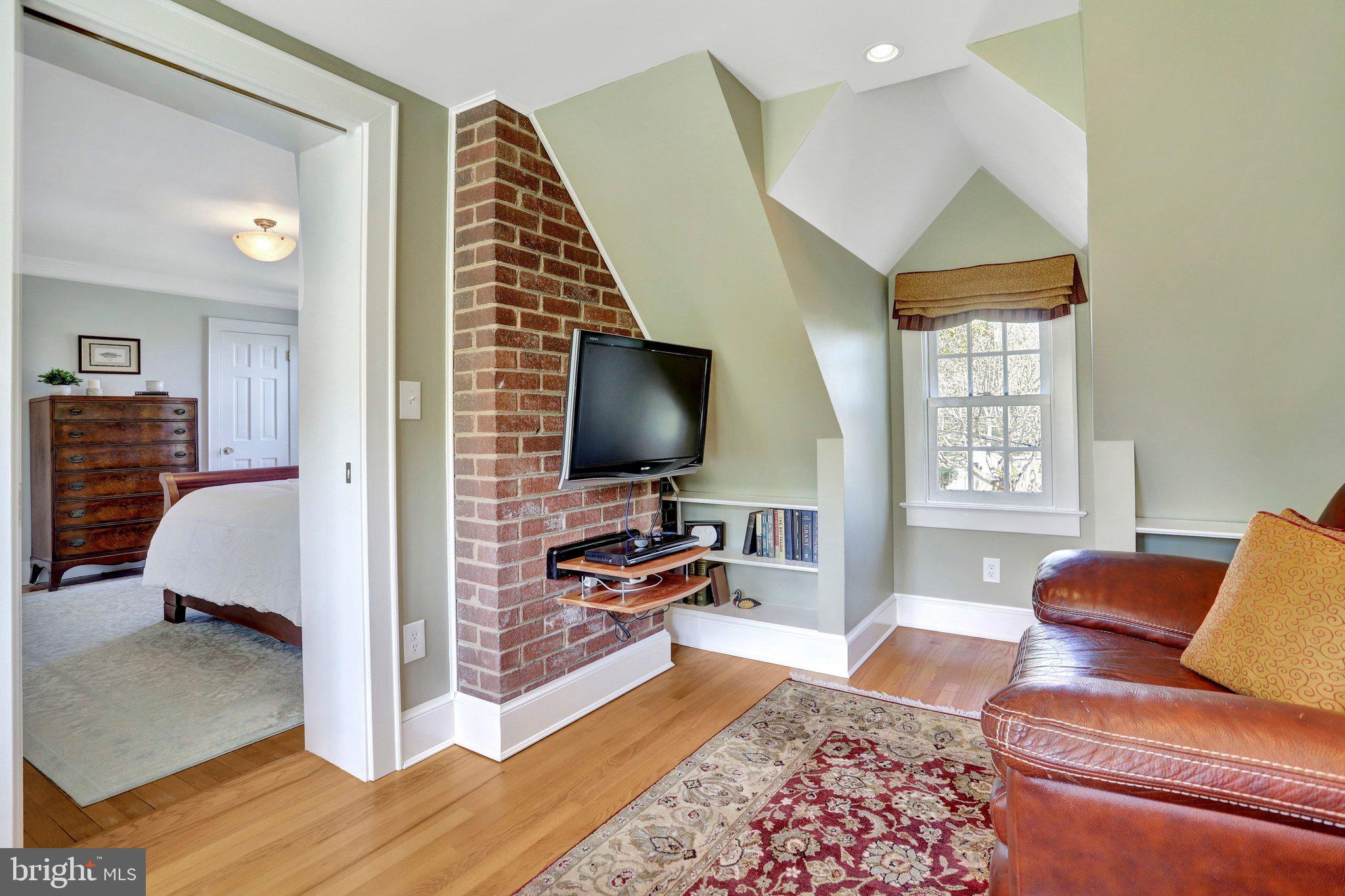 DEL RAY - Residential