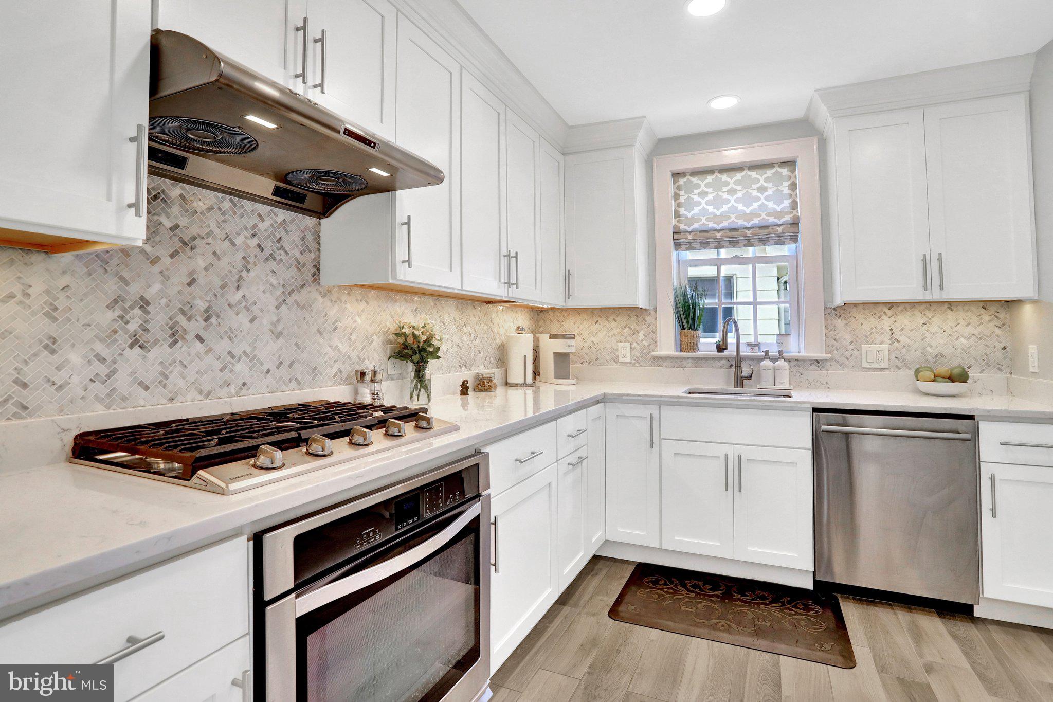 DEL RAY - Residential