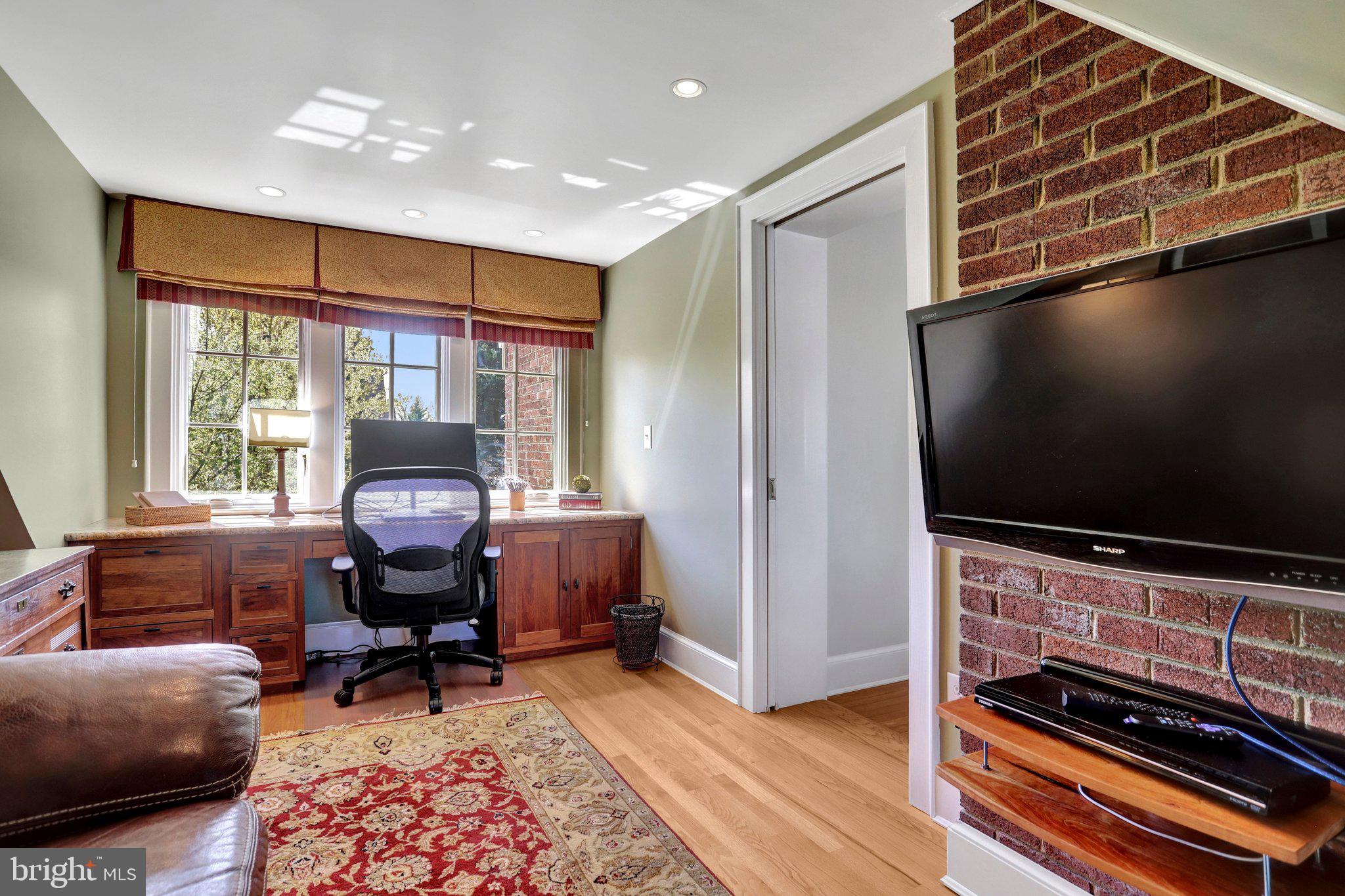 DEL RAY - Residential