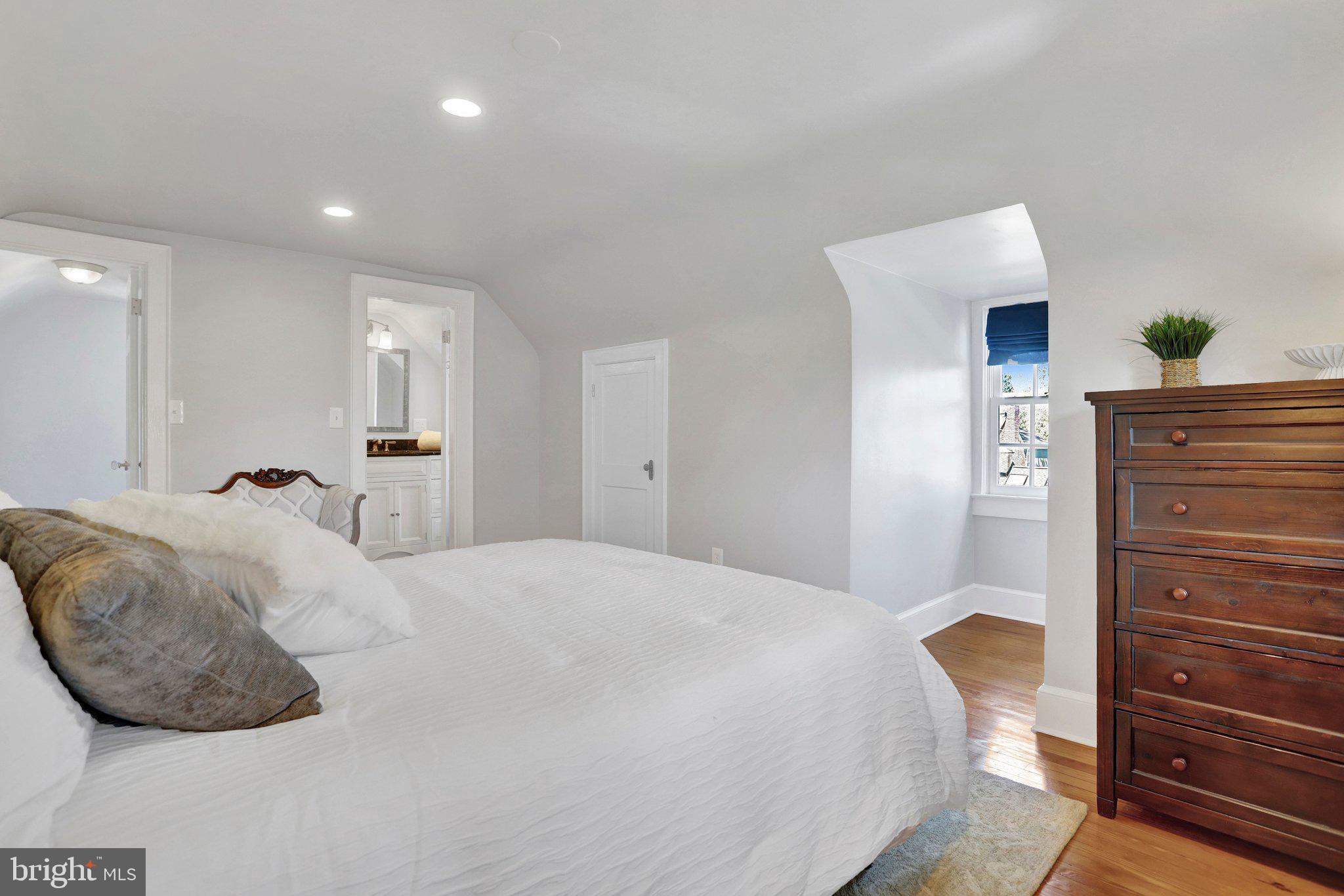 DEL RAY - Residential