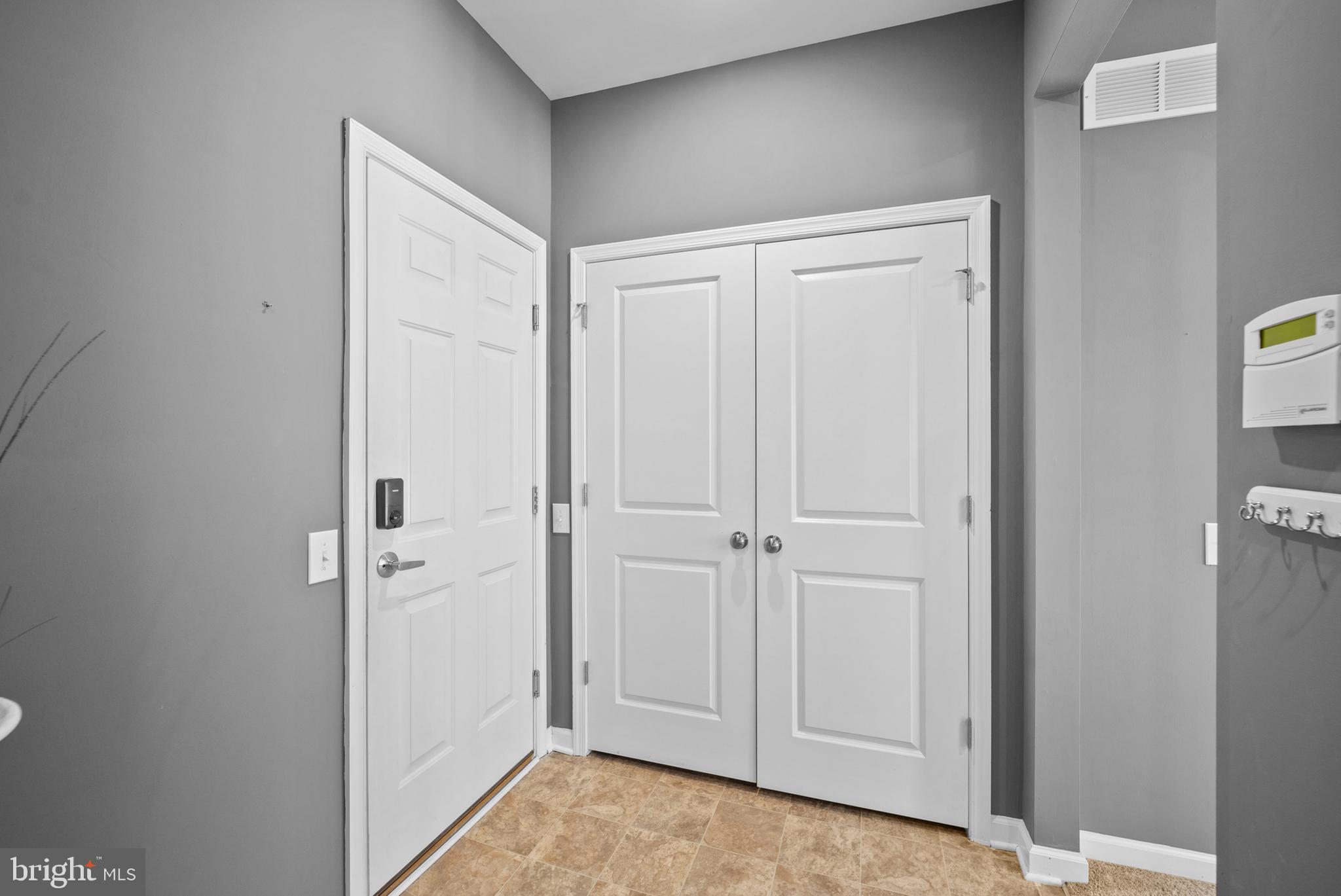 TALL OAKS - Residential