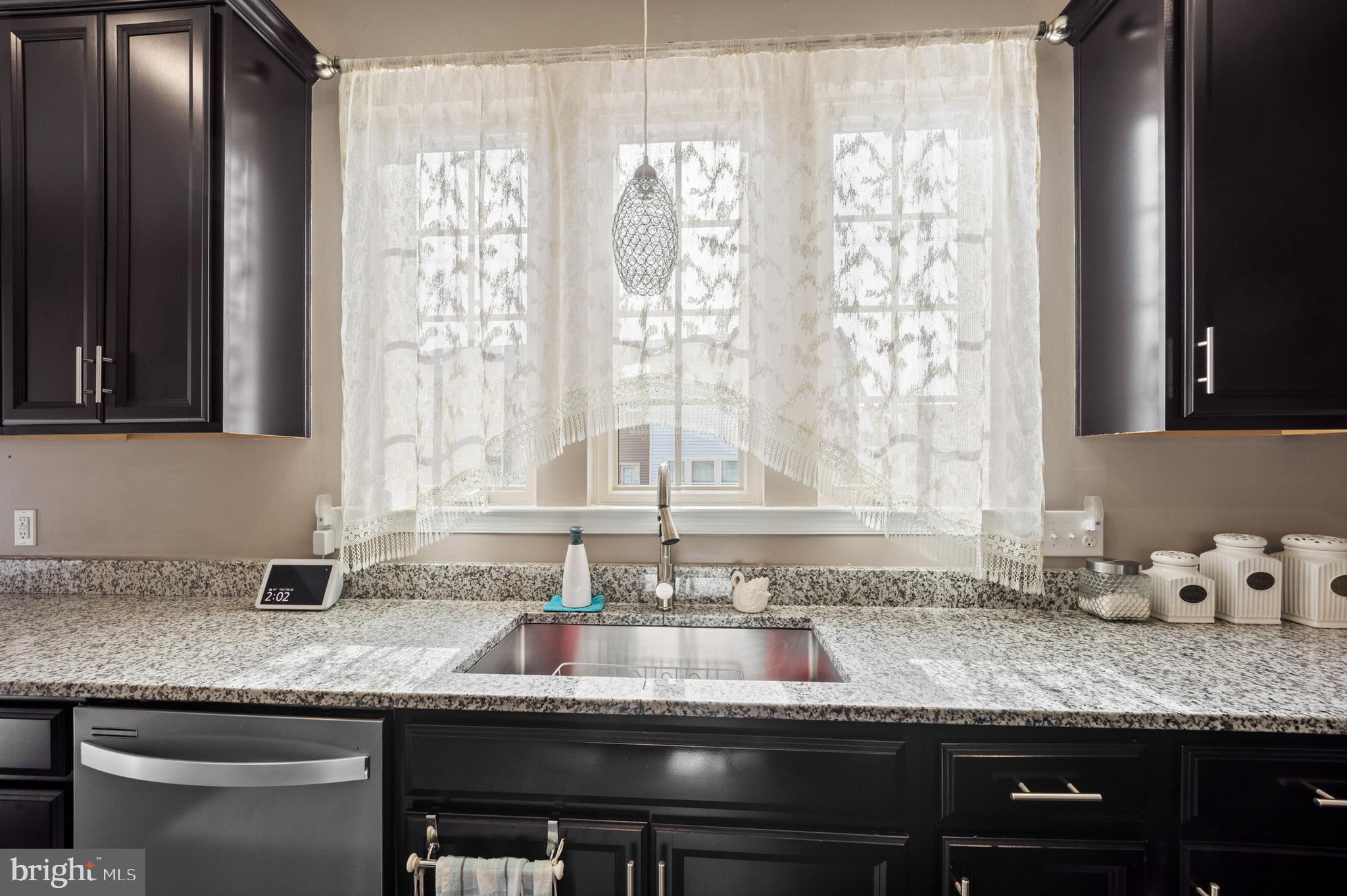 TALL OAKS - Residential