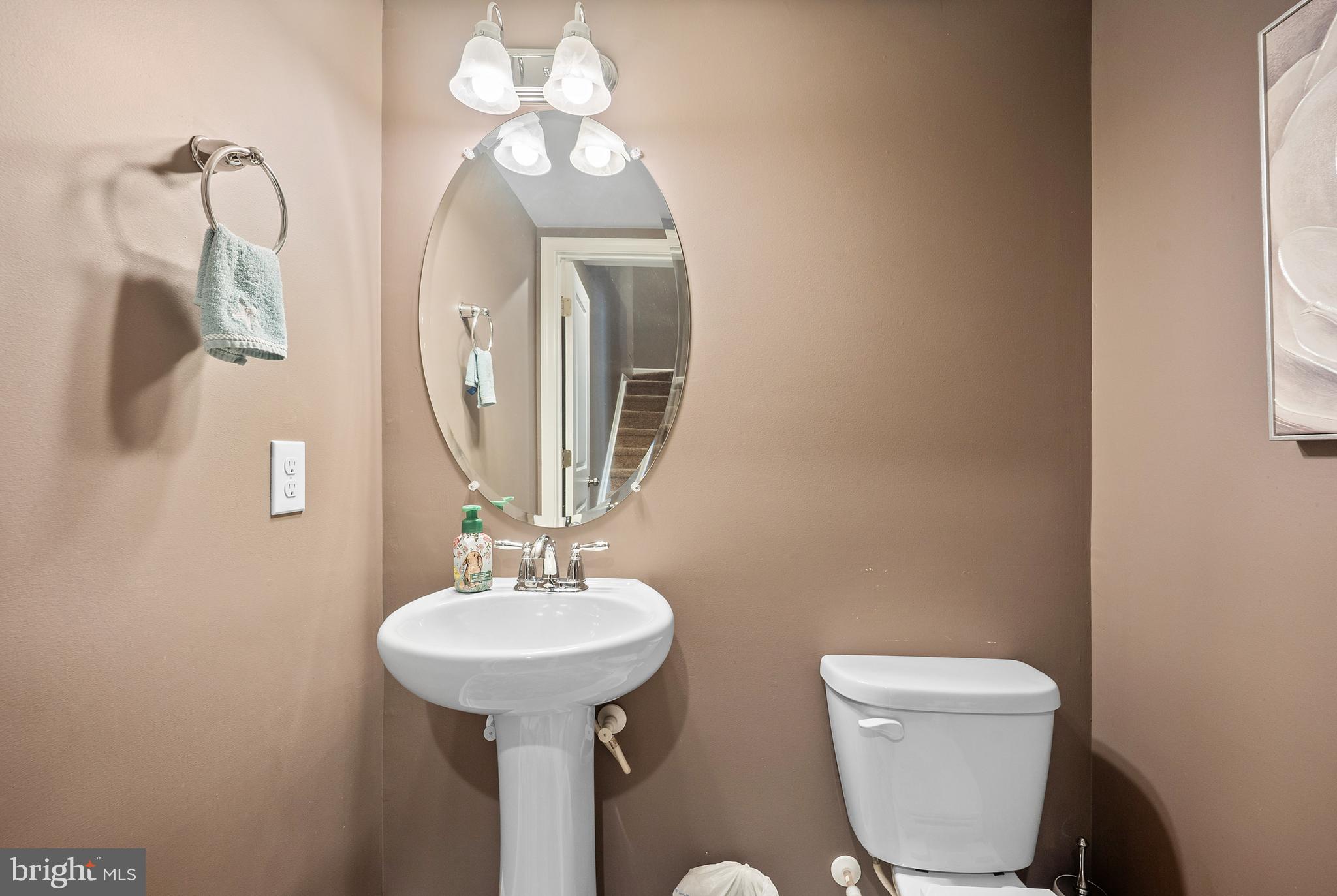 TALL OAKS - Residential