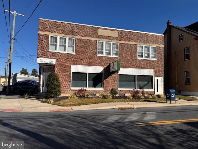 The sale includes 117 and 123 S. Richmond St, Fleetwood. Tax Id 44-5431-15-73-4124 and 44-5431-16-73-5029. The property has 2 ea.4000 sq ft warehouses, 2 apartments, office area, and a storage garage.