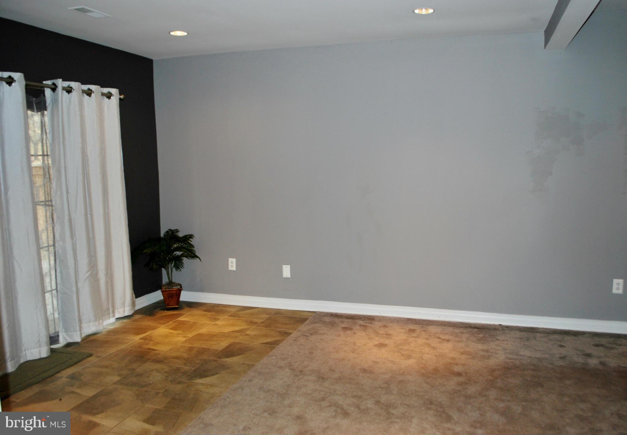 TOWNES OF GLOUCESTER - Residential