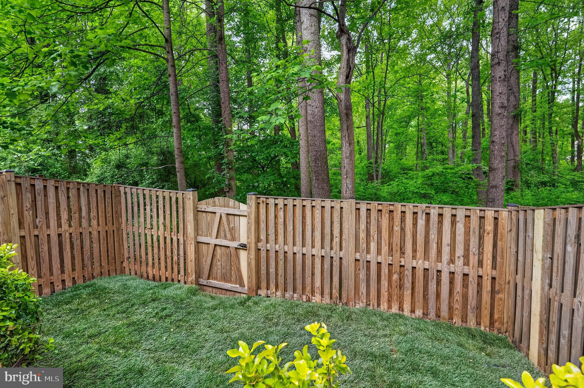 BURKE CENTRE - Residential