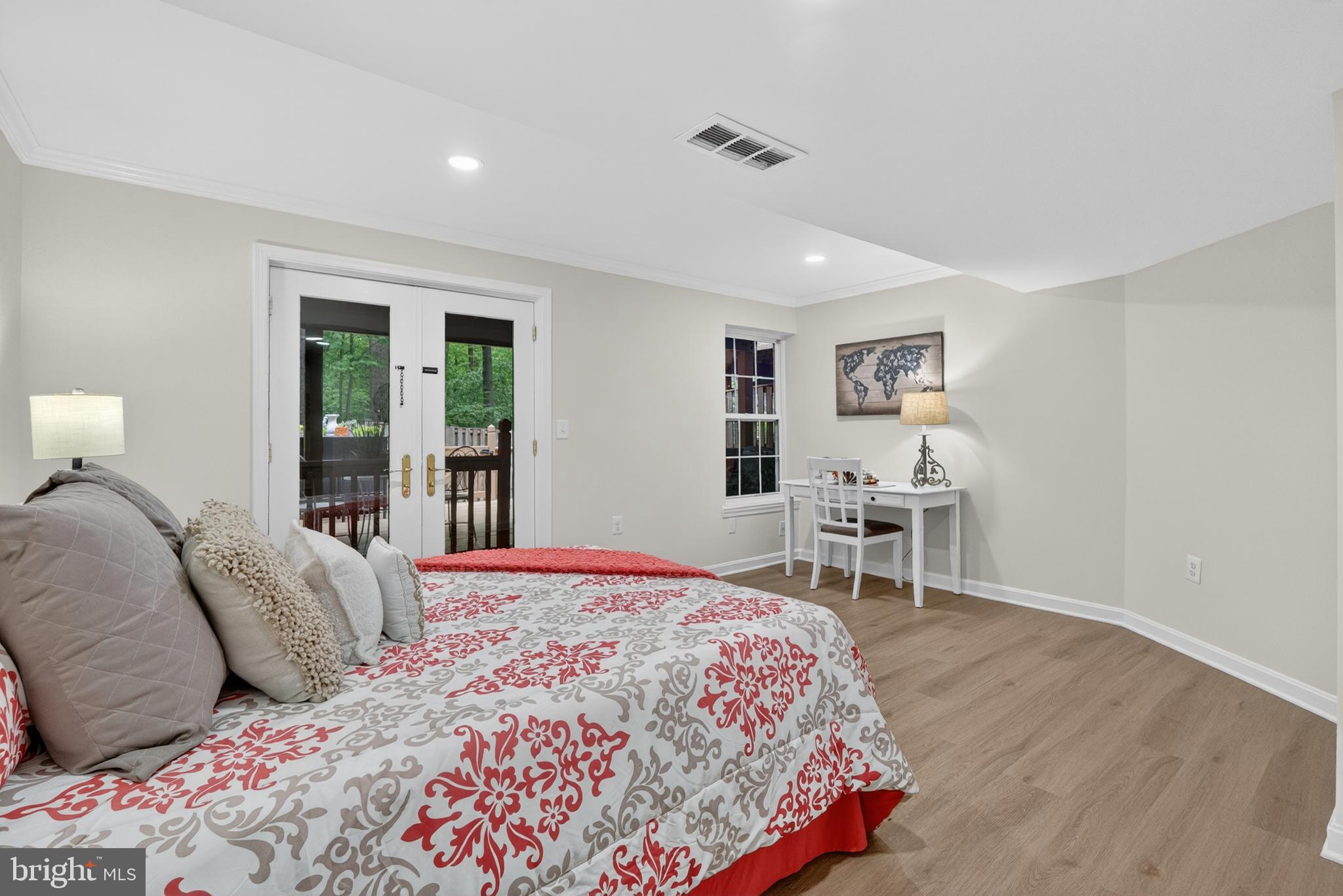 BURKE CENTRE - Residential