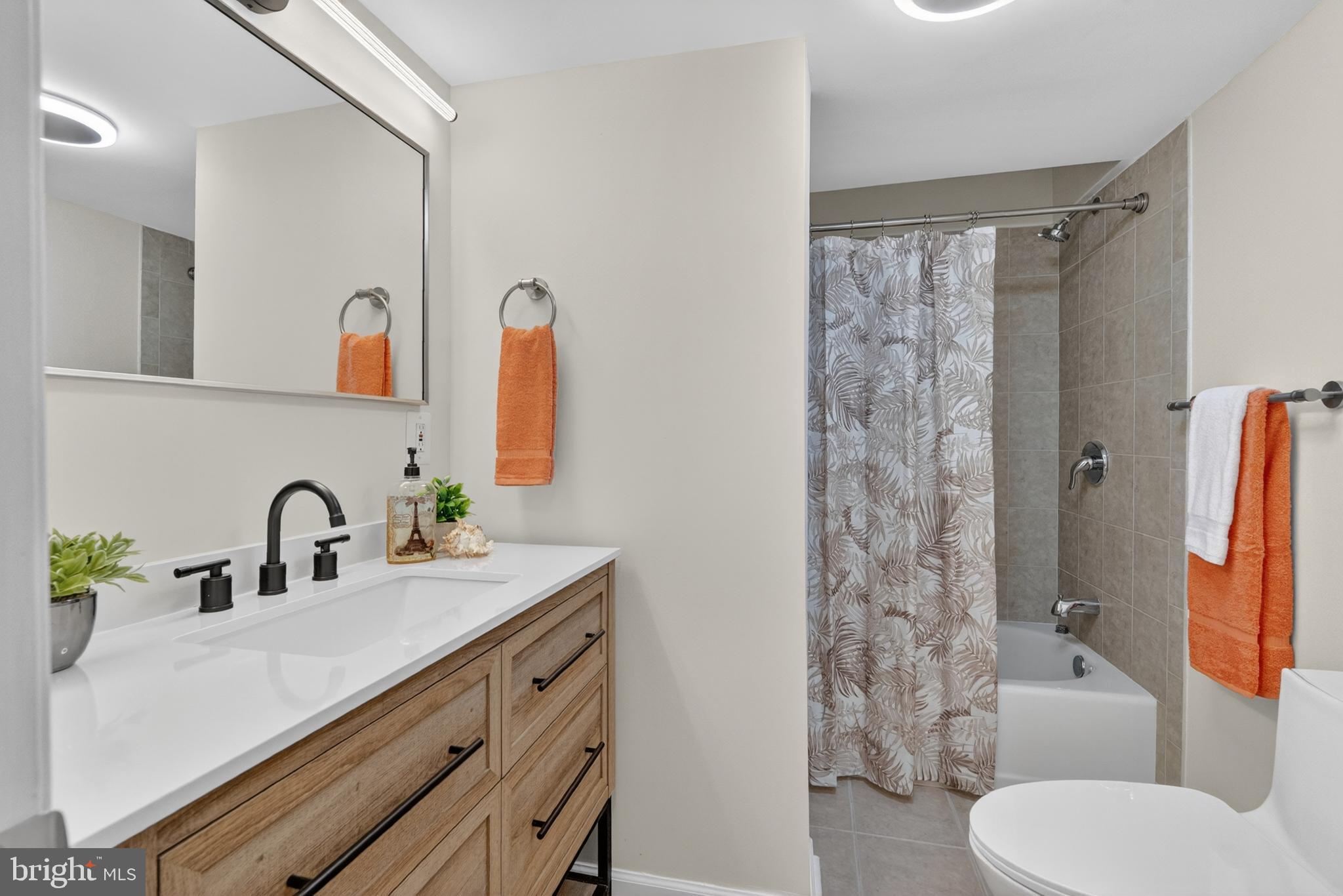 BURKE CENTRE - Residential