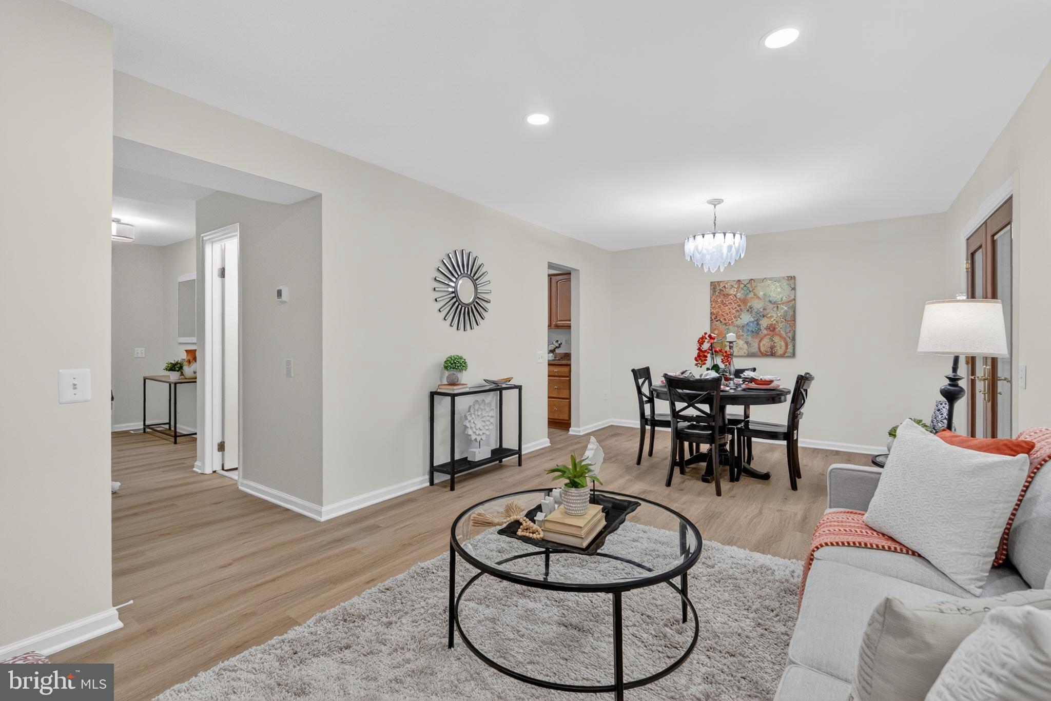 BURKE CENTRE - Residential