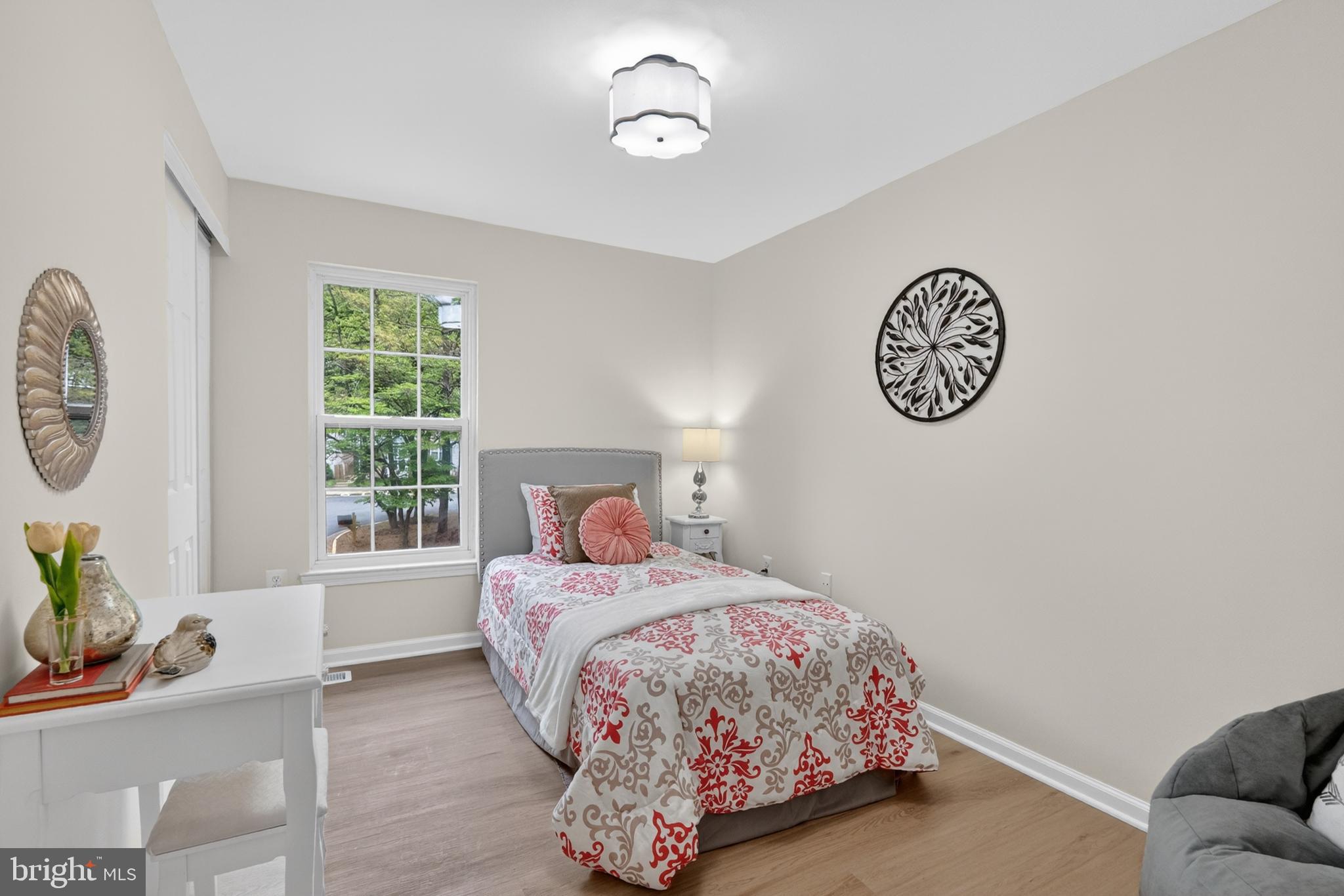 BURKE CENTRE - Residential