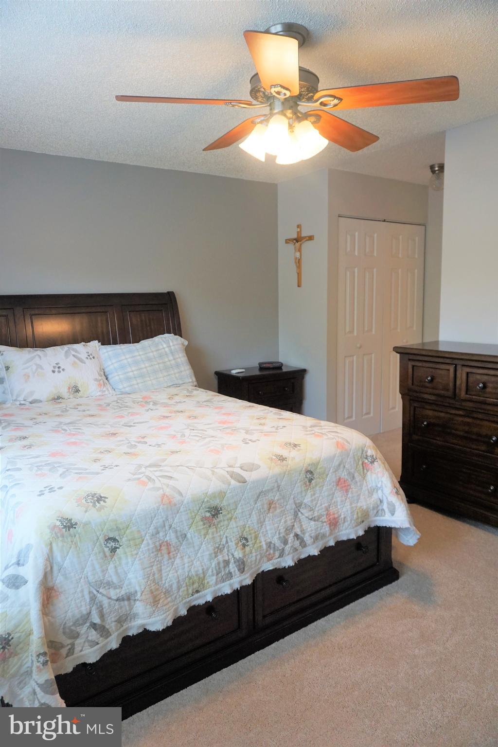 SECOND ANTIETAM - Residential Lease