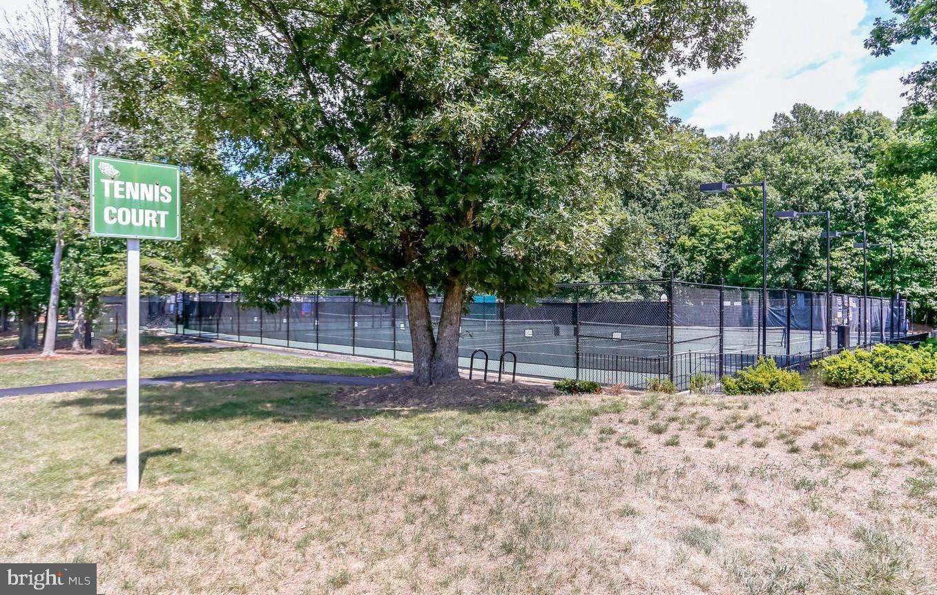 SECOND ANTIETAM - Residential Lease