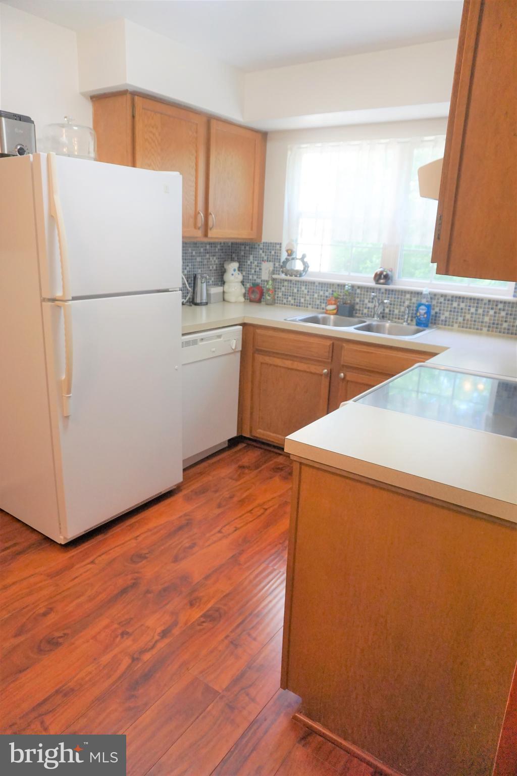 SECOND ANTIETAM - Residential Lease