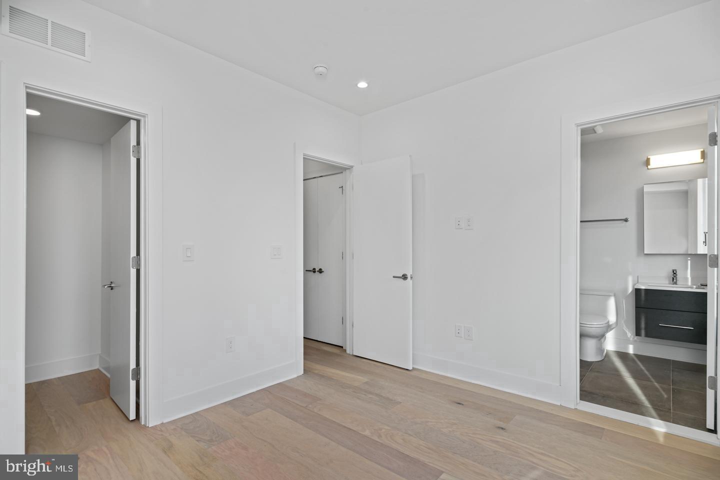 OLD CITY - Residential