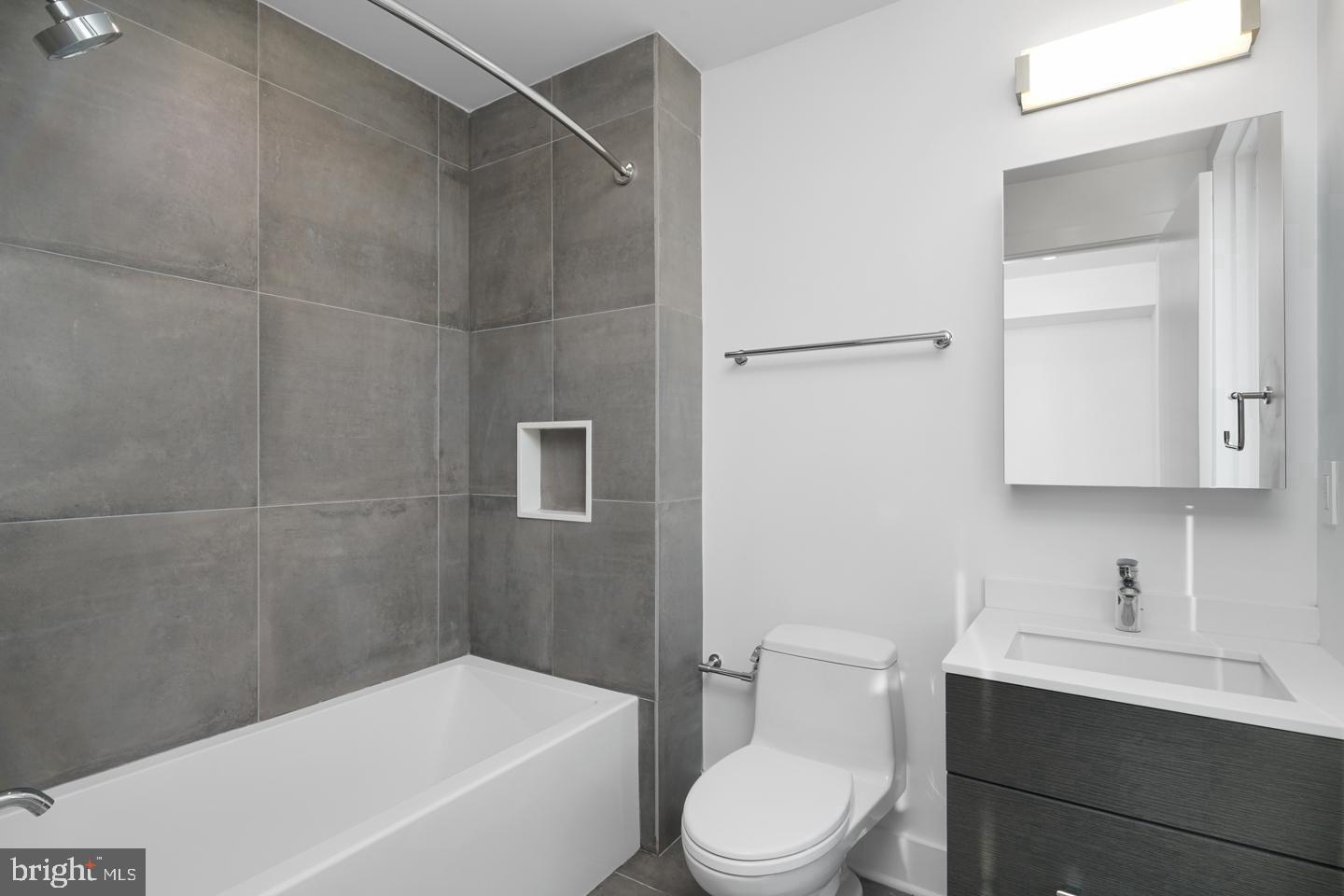 OLD CITY - Residential