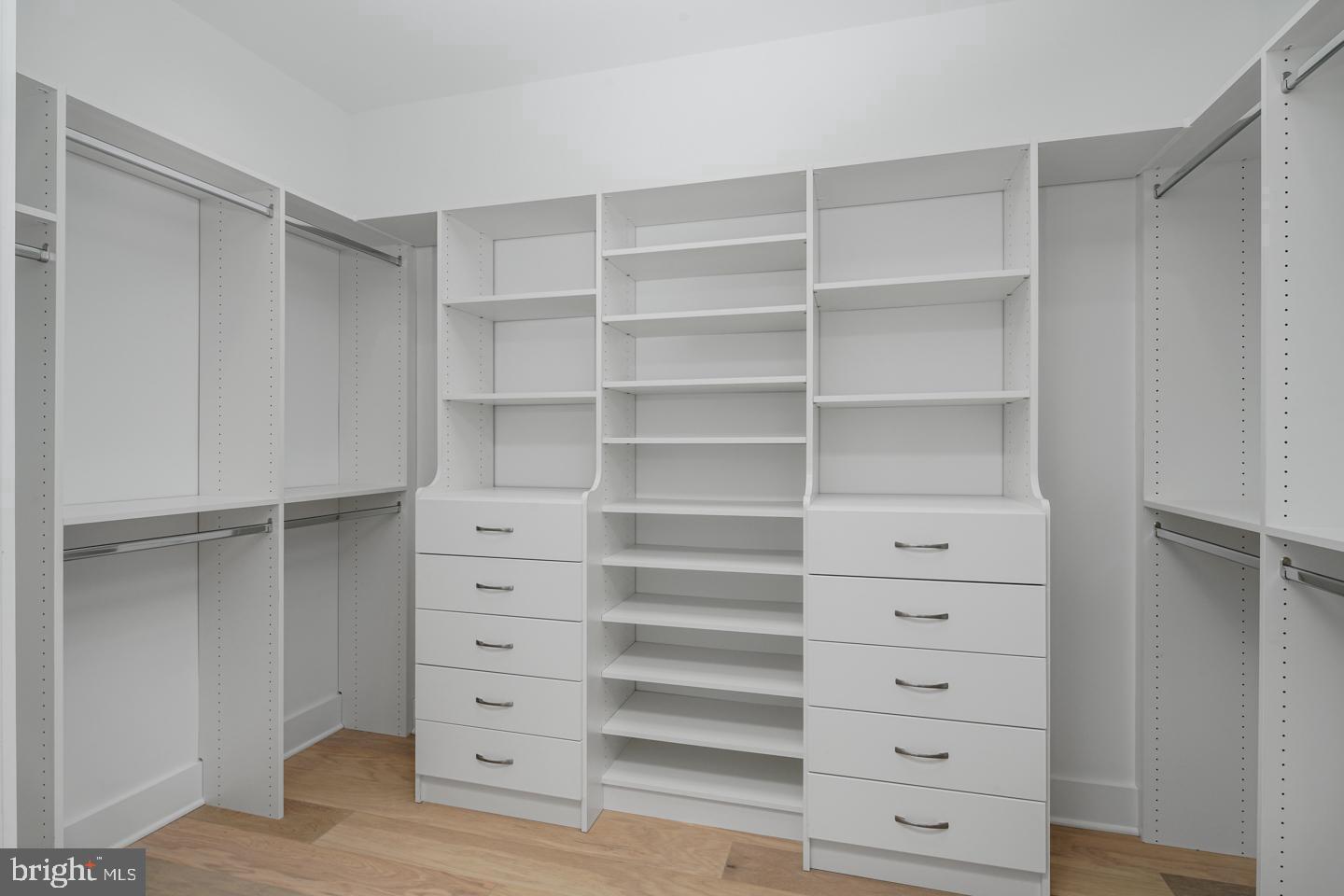 OLD CITY - Residential